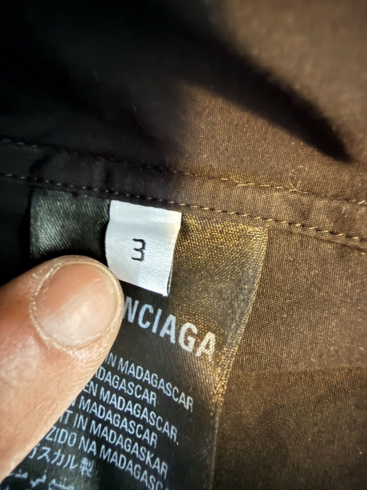Balenciaga Balenciaga Back Logo Button-Down Shirt — size 3 — Oversized Size US L / EU 52-54 / 3 - 6 Thumbnail