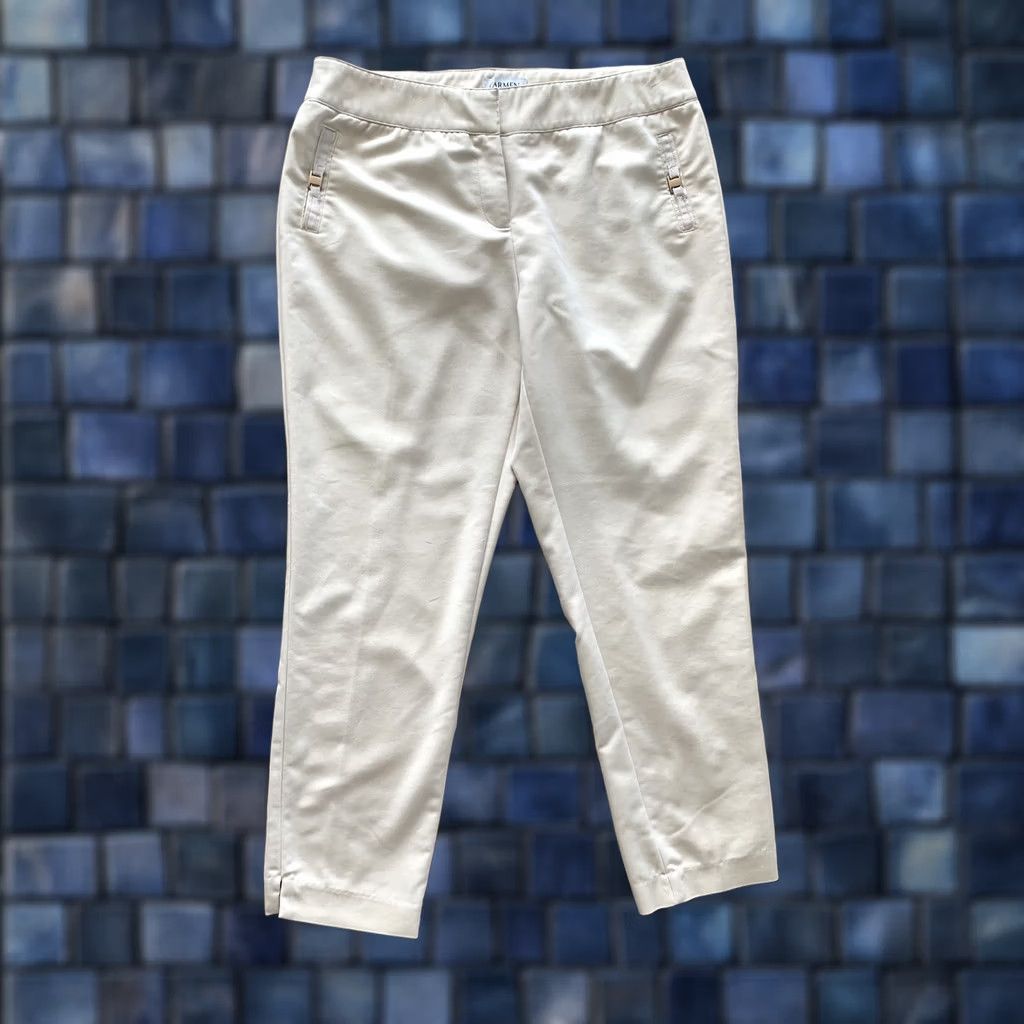 Vintage Carmen Marc Valvo Women Pants 12 Ivory Stretch Tapered Leg Ankle City Logo Pocket Slit 26.5in Inseam Adult Regular Fall Spring Summer Workwear Office Size 34" / US 12 / IT 48 - 1 Thumbnail