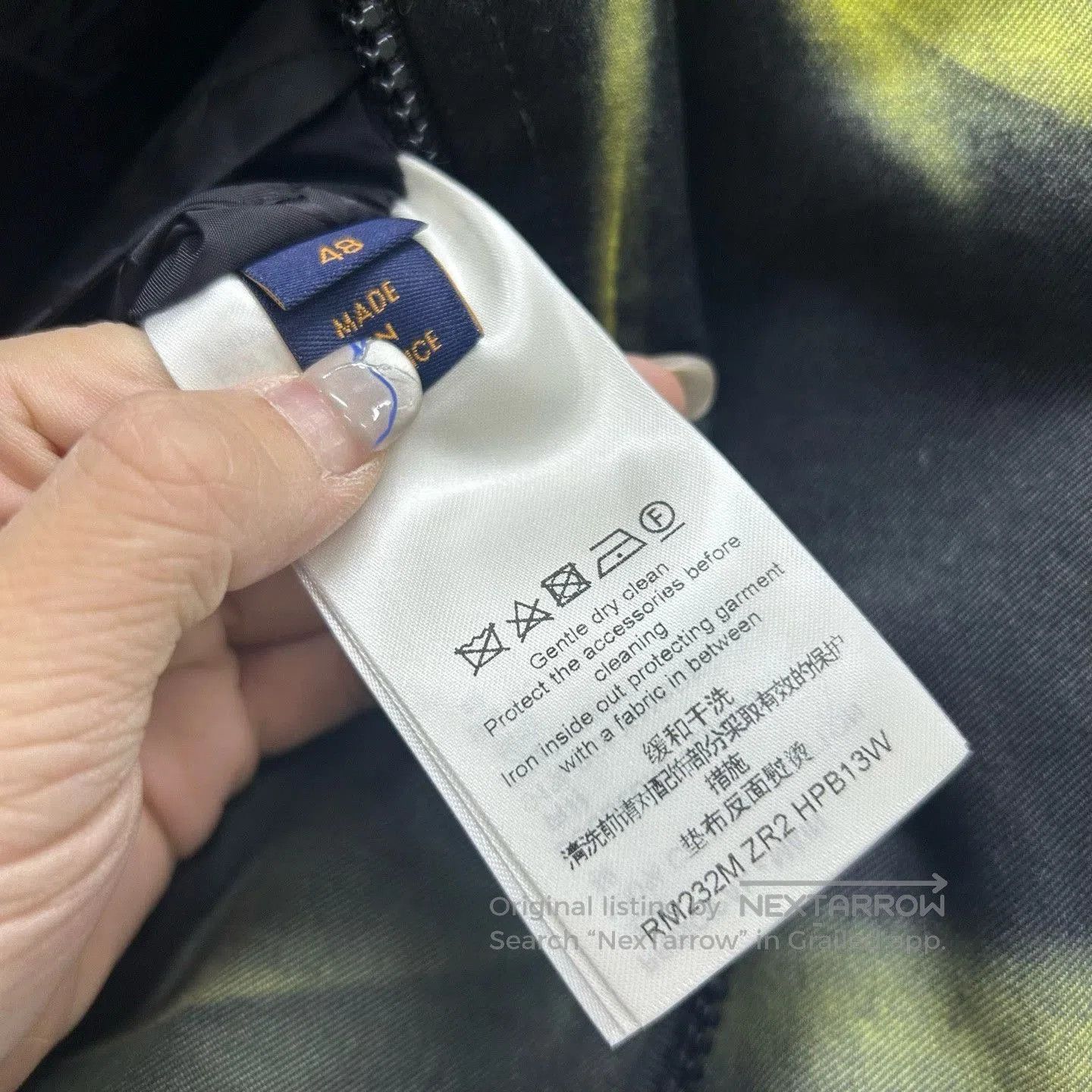 Louis Vuitton louis vuitton logo print jacket in green. Size US L / EU 52-54 / 3 - 4 Thumbnail