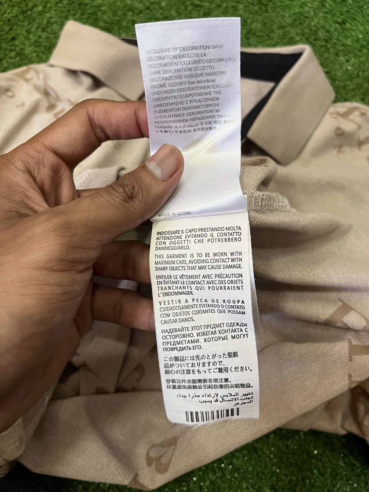 Burberry Burberry AOP Polo Size US L / EU 52-54 / 3 - 4 Thumbnail