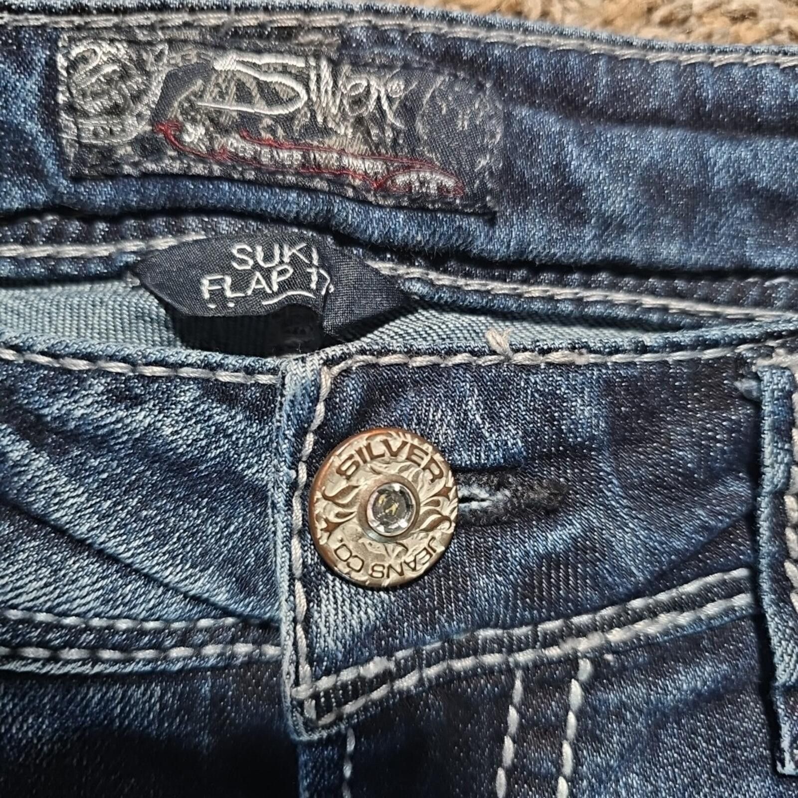Silver Jeans Co. Silver SUKI FLAP 17" 30x33(32x32) Jeans Size 30" / US 8 / IT 44 - 3 Thumbnail