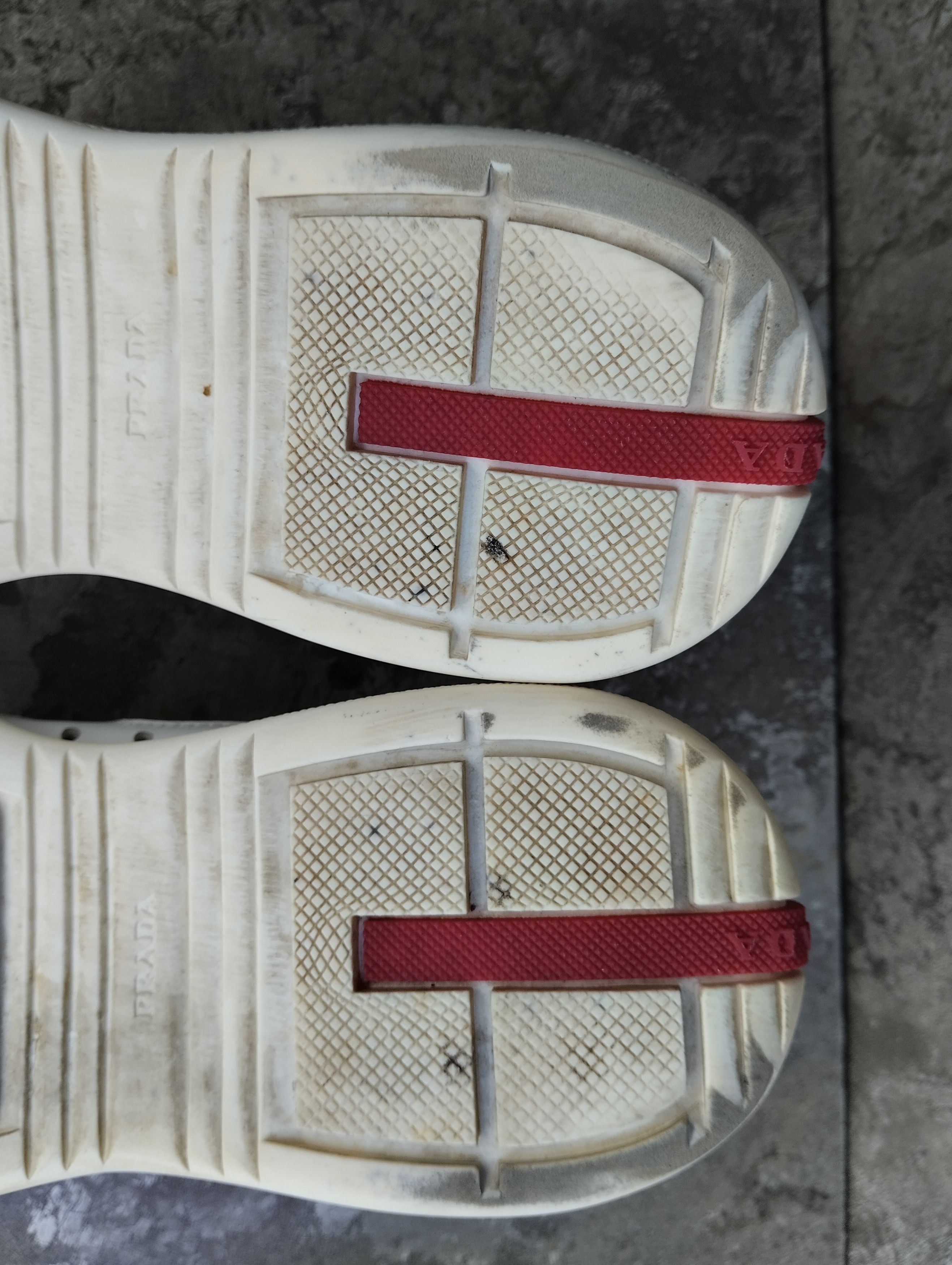 Prada Prada American Cup Size US 10.5 / EU 43-44 - 14 Thumbnail