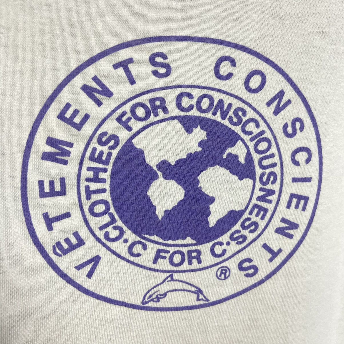 Vintage Vintage 90s Vetements Conscients Artwork Graphic T-Shirt Size US XL / EU 56 / 4 - 3 Thumbnail