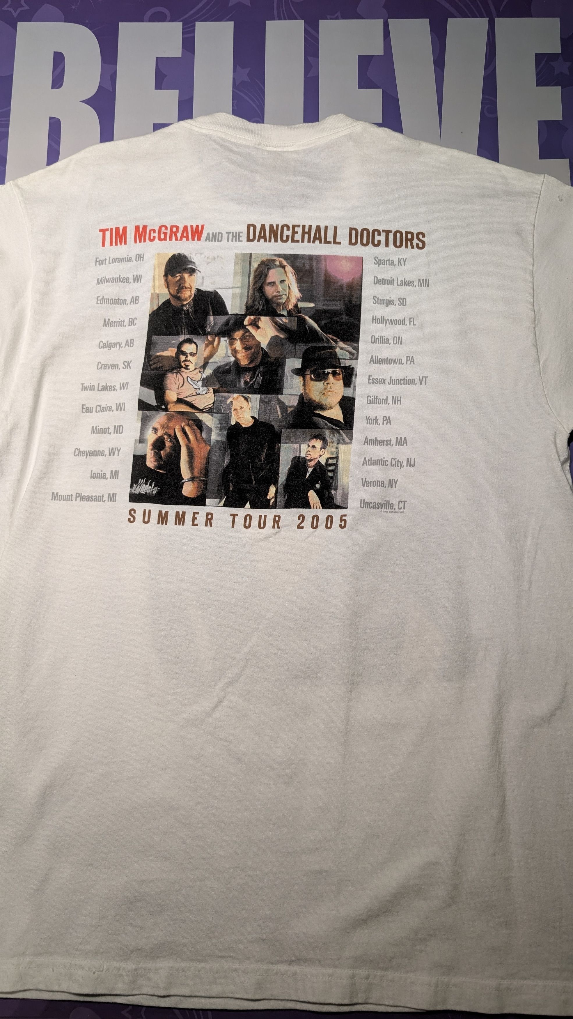 Vintage Vintage 00s Tim Mcgraw T-Shirt Size US L / EU 52-54 / 3 - 2 Thumbnail