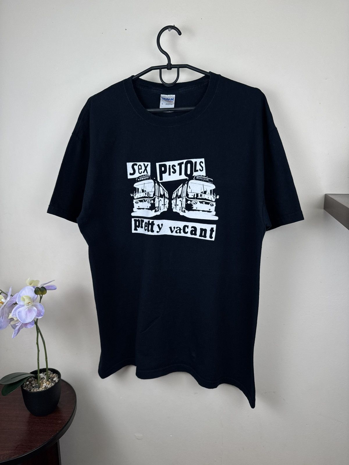 Other Vintage Sex Pistols Pretty Vacant T shirt Black Rock Band L Size US L / EU 52-54 / 3 - 13 Thumbnail
