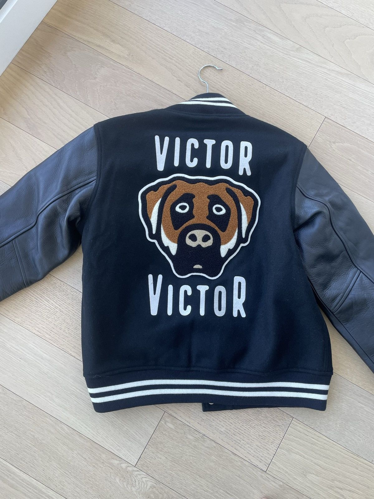Human Made Human Made Victor Victor Varsity Size US M / EU 48-50 / 2 - 2 Thumbnail