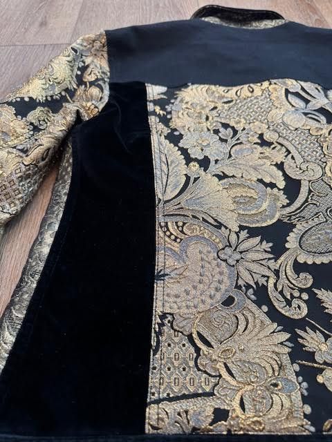 Dolce & Gabbana Dolce & Gabanna Embellished jacket Size US M / EU 48-50 / 2 - 20 Thumbnail