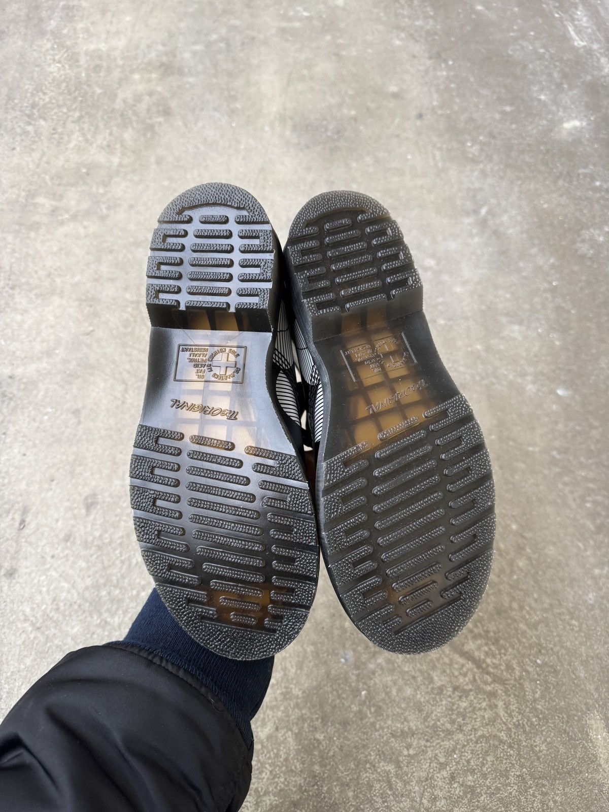 Dr. Martens Dr.Martens 1460 Boots Size US 7 / IT 37 - 7 Thumbnail