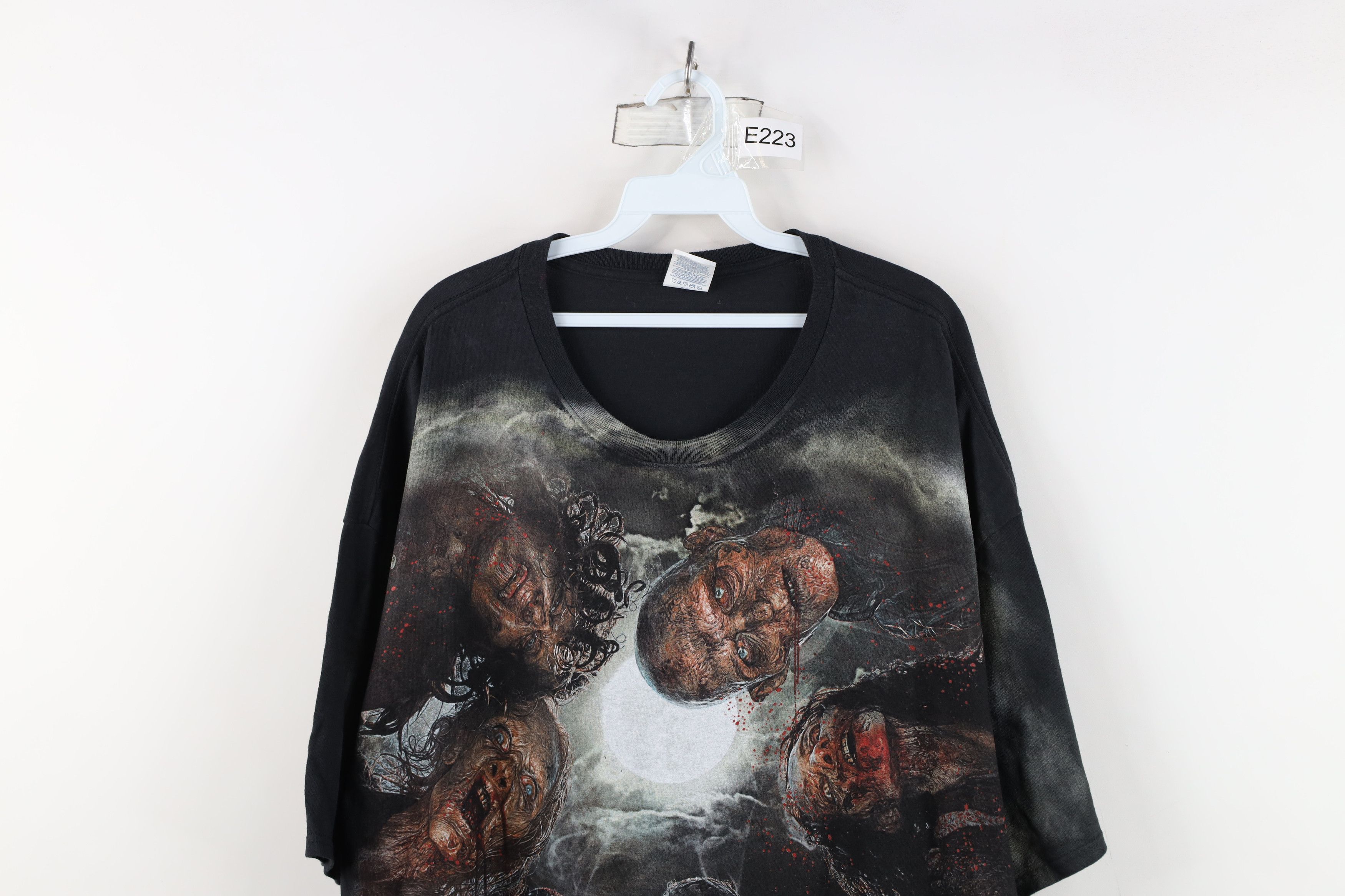 Vintage Vintage Y2K The Walking Dead Zombies Short Sleeve T-Shirt Size US XXL / EU 58 / 5 - 2 Thumbnail