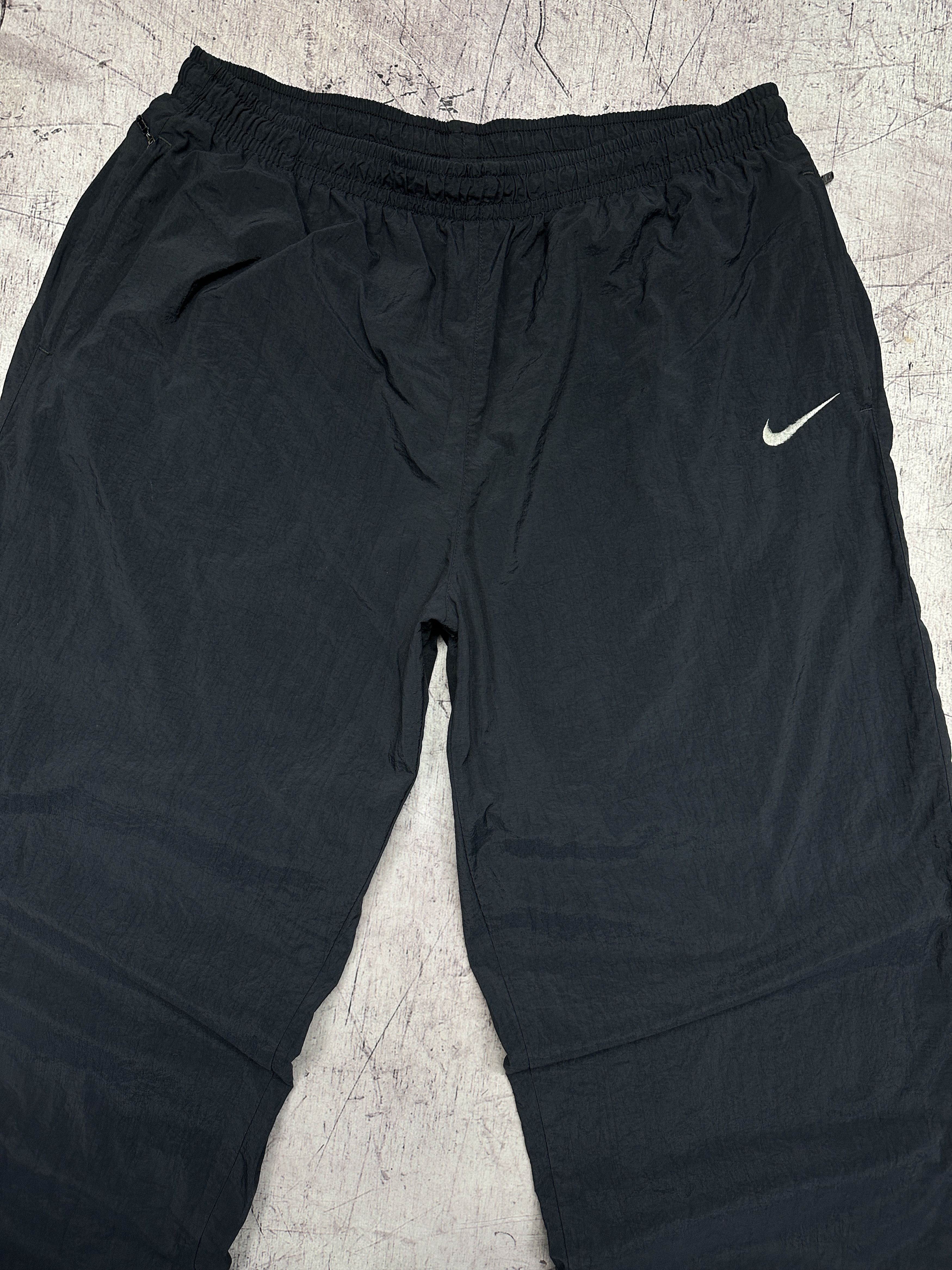 Nike Nike 90s Vintage Mens Baggy Track Pants Size US 38 / EU 54 - 2 Thumbnail