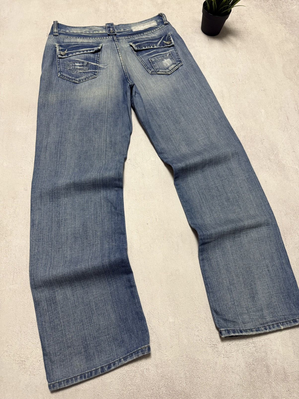 Iceberg × Japanese Brand Vintage Iceberg Jeans Denim Pants Distressed Washed Straight Size US 32 / EU 48 - 7 Thumbnail