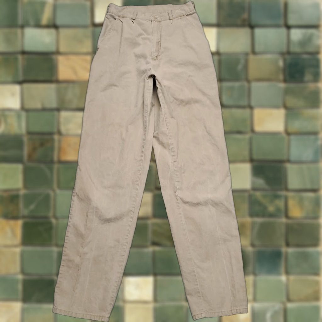 Vintage VINTAGE L.L.Bean Pants Womens 8 Chino Beige Lightweight Casual Front Pleated 32in Inseam Womens Size 30" / US 8 / IT 44 - 1 Thumbnail