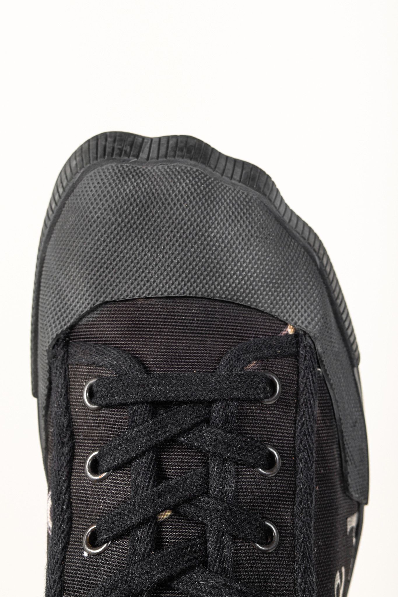 Vivienne Westwood Vivienne Westwood Black Canvas Jupiter Animal Toe Trainers Size US 8.5 / EU 41-42 - 7 Thumbnail