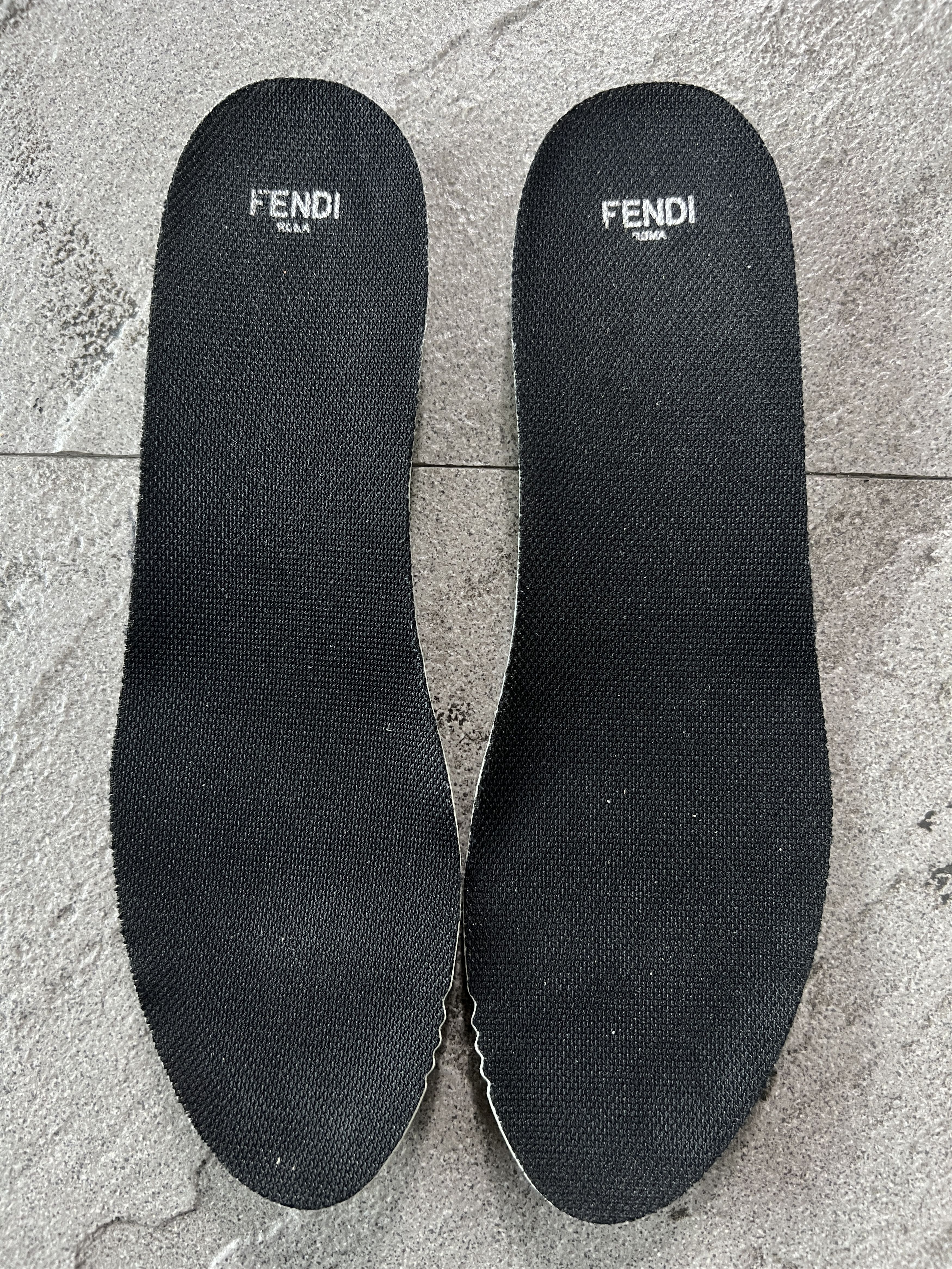 Fendi FENDI LOVE Strap Sock Sneakers White EU38 Size US 8 / IT 38 - 8 Thumbnail