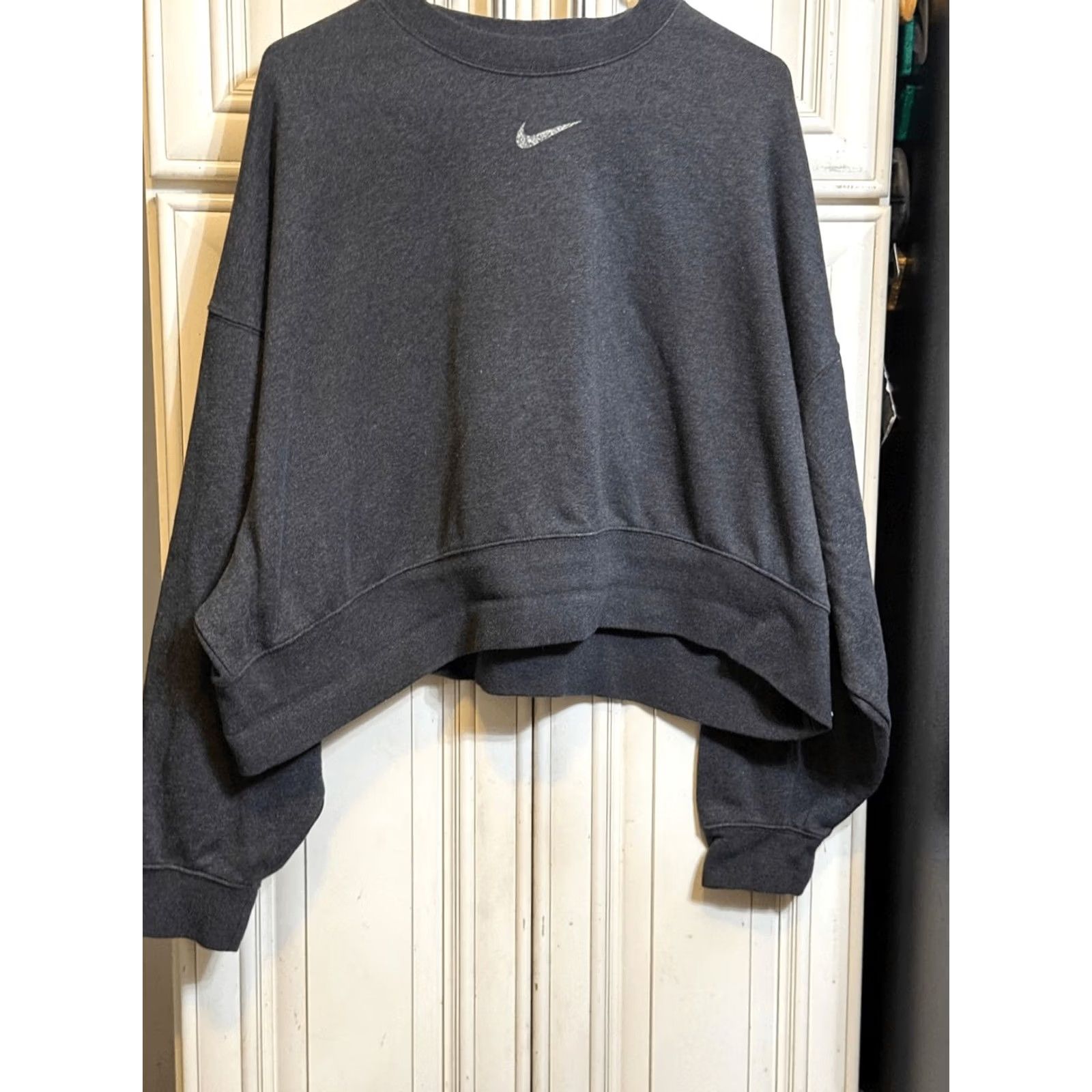 Nike Nike Women's Essentials Heather Crew Neck Pullover Sweatshirt Dark Gray Medium Size M / US 6-8 / IT 42-44 - 4 Thumbnail
