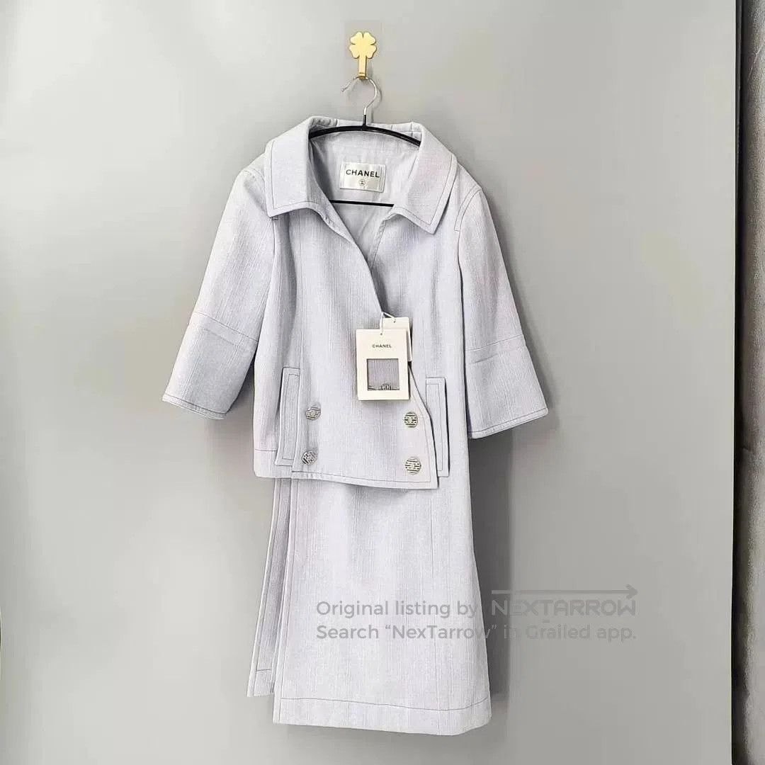 Chanel Chanel Crystal Button Blue Coat. Size US XS / EU 42 / 0 - 1 Thumbnail