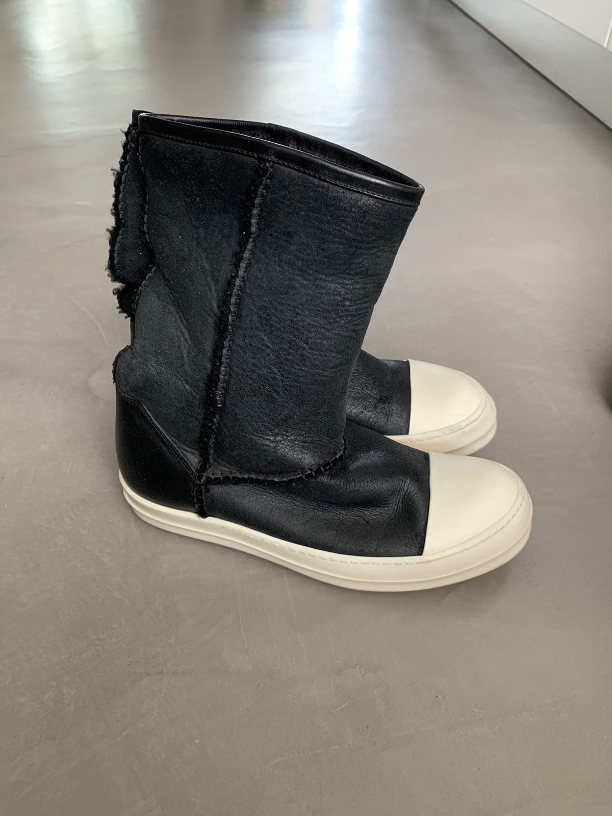 image of Rick Owens Shearling Ramones Mainline Rams Shoes in Black, Men's (Size 8)