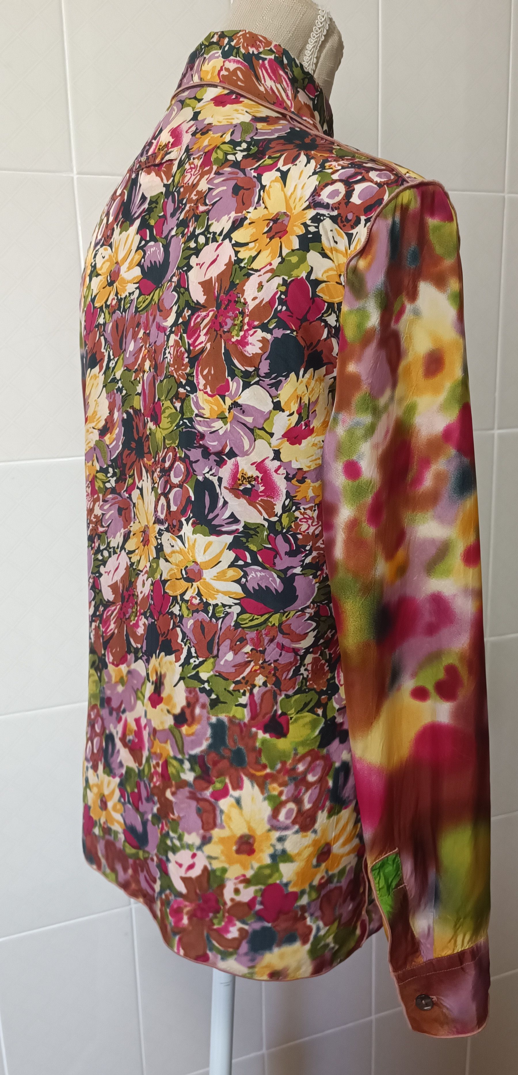 Jean Paul Gaultier SS2001- Satin flower tie-dye shirt Size M / US 6-8 / IT 42-44 - 13 Thumbnail
