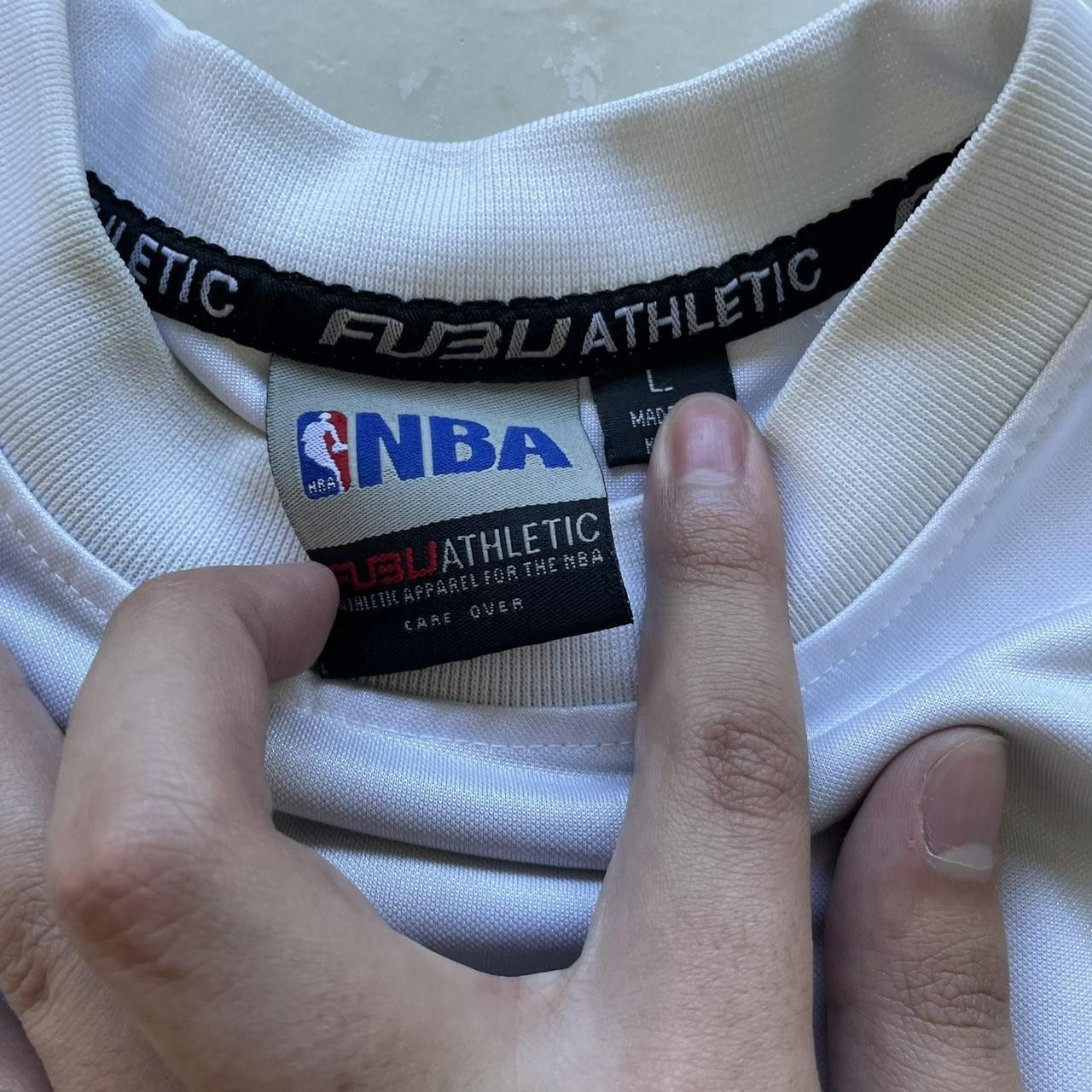 Fubu × Vintage Vintage Y2K 2000's 90's FUBU NBA White Baggy Jersey Size US L / EU 52-54 / 3 - 5 Thumbnail