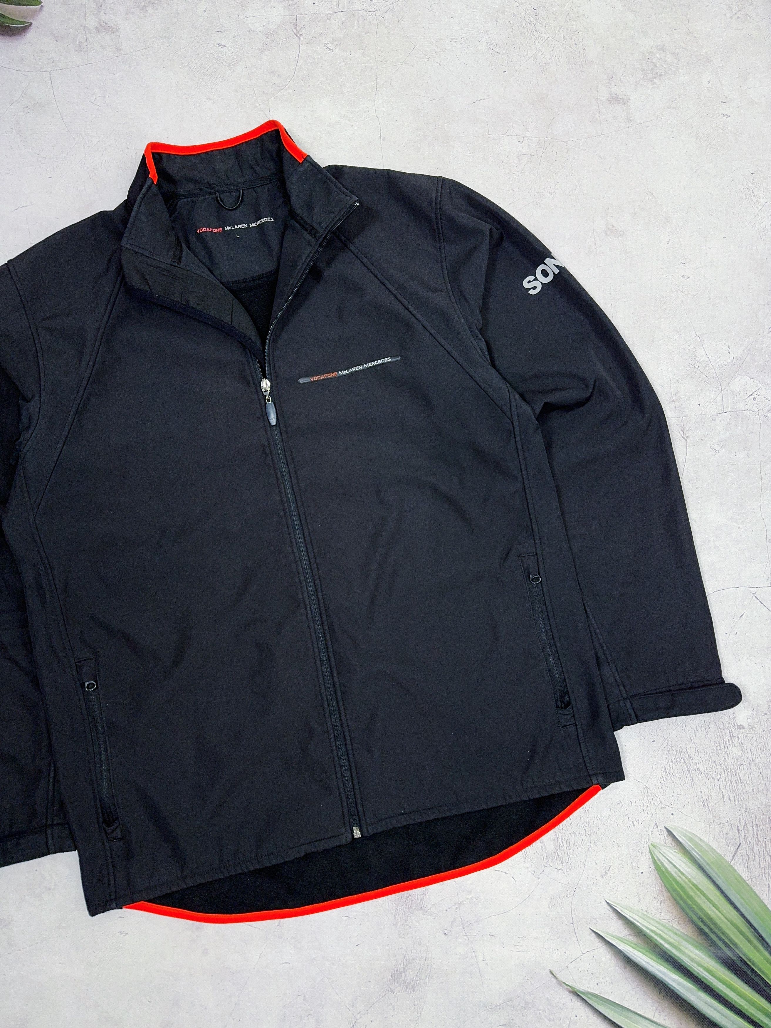 Formula 1 × Mercedes-Benz × Vintage Vodafone Mclaren Mercedes Softshell Jacket Sonax Size US L / EU 52-54 / 3 - 4 Thumbnail