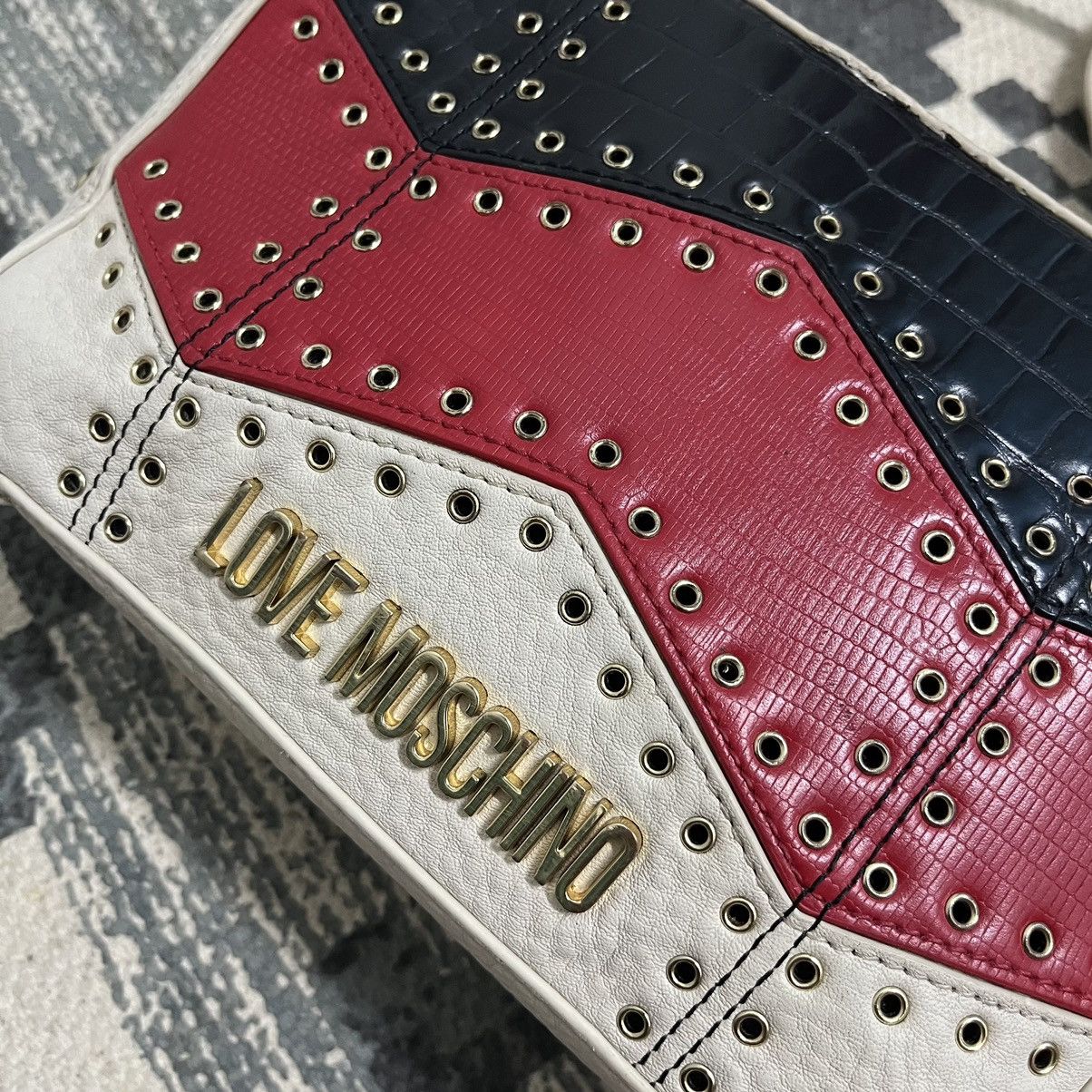 Moschino Authentic Love Moschino by Moschino Leather Sling Bag Size ONE SIZE - 4 Thumbnail