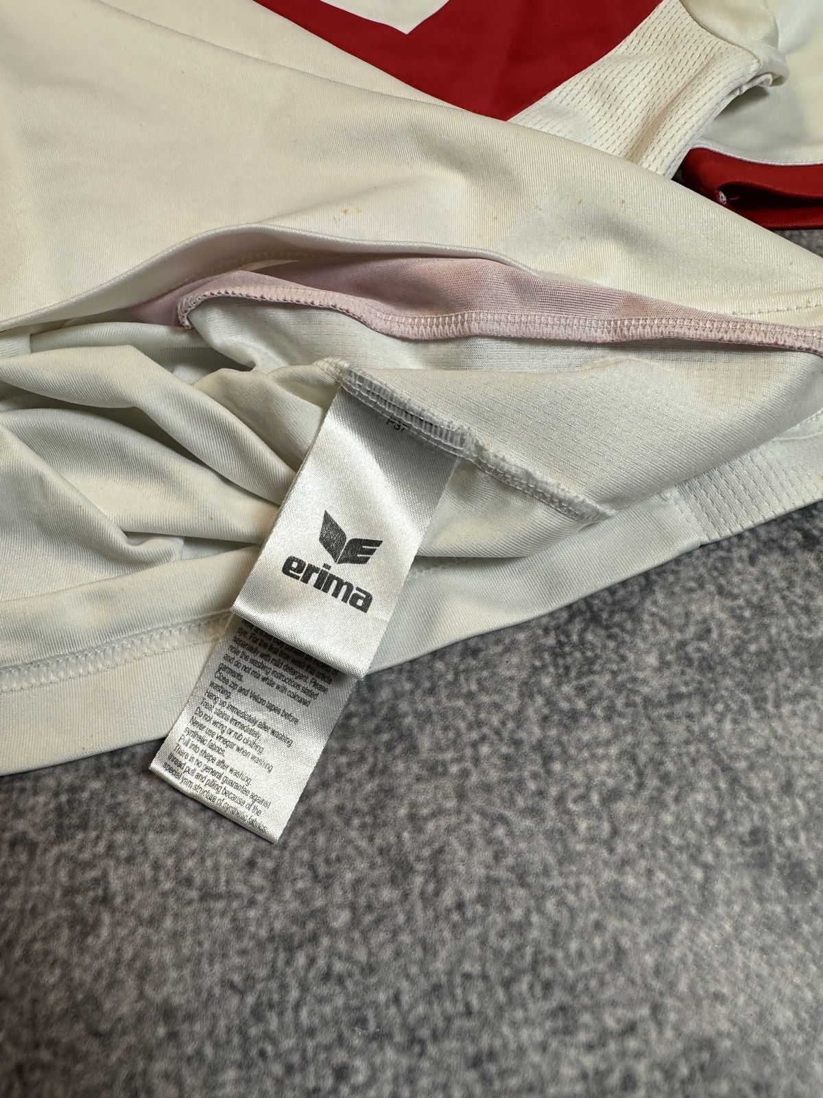 Erima Vintage Erima 1. FC Koln Soccer Jersey Rare Streetwear XL Size US XL / EU 56 / 4 - 4 Thumbnail