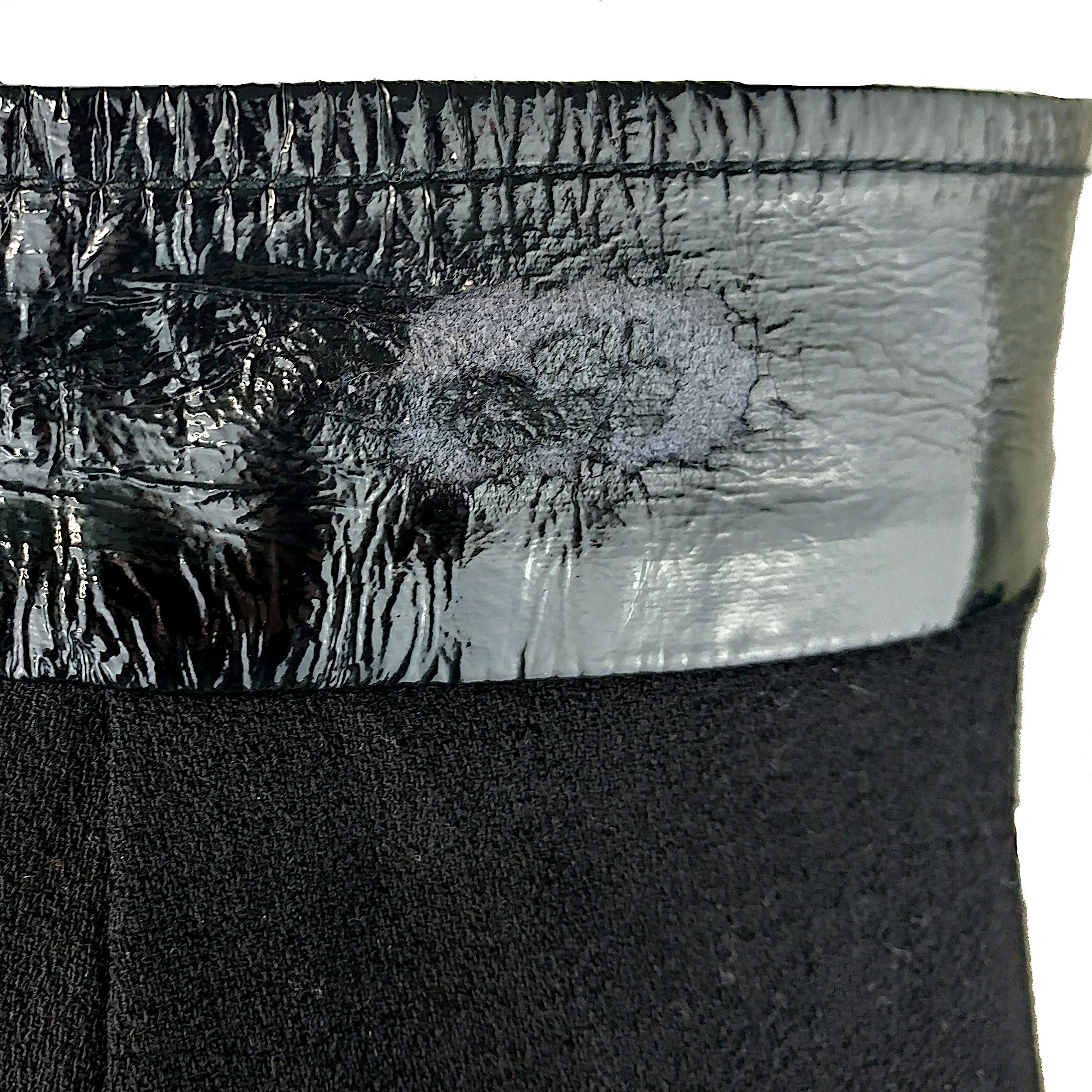 Dolce & Gabbana Y2K Black Wool Pencil Skirt w/ Patent Waistband Size 28" / US 6 / IT 42 - 8 Thumbnail
