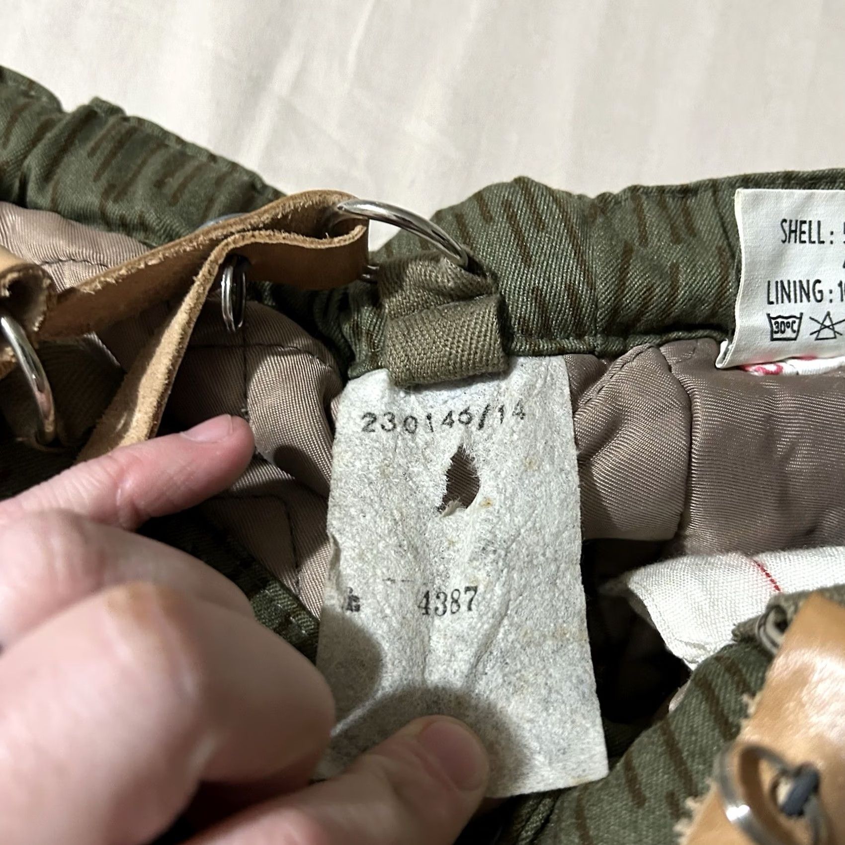 Rains VINTAGE German Military Rain Drop Camo Insulated Pants With Suspenders Large L Green Cargo Men Size US 33 - 3 Thumbnail