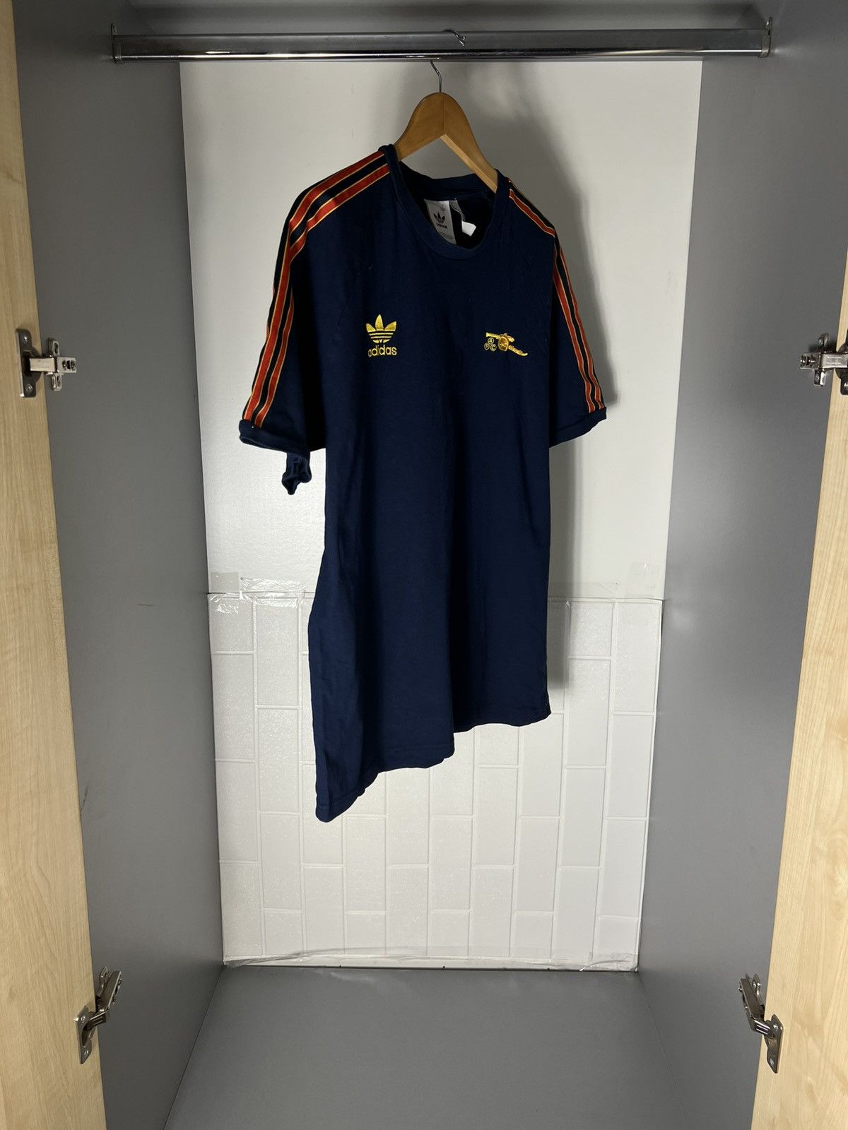 Adidas VINTAGE ADIDAS FC ARSENAL LONDON ENGLAND SOCCER JERSEY RETRO Size US XL / EU 56 / 4 - 4 Thumbnail