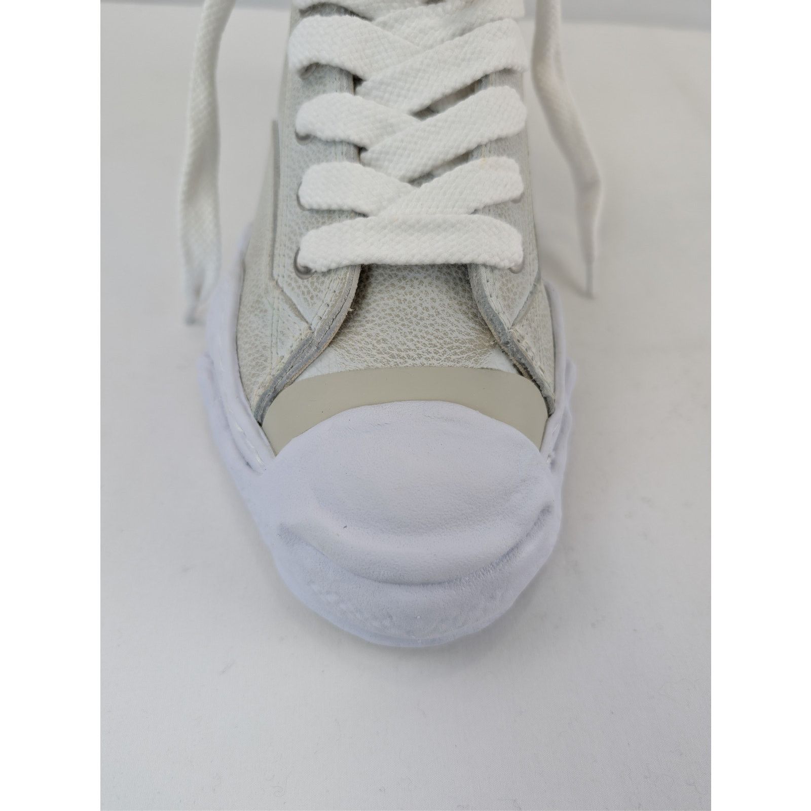 Maison MIHARA YASUHIRO o1rshd1 Hank Original Sole Brushed Sneaker in White Size US 12 / EU 45 - 15 Thumbnail