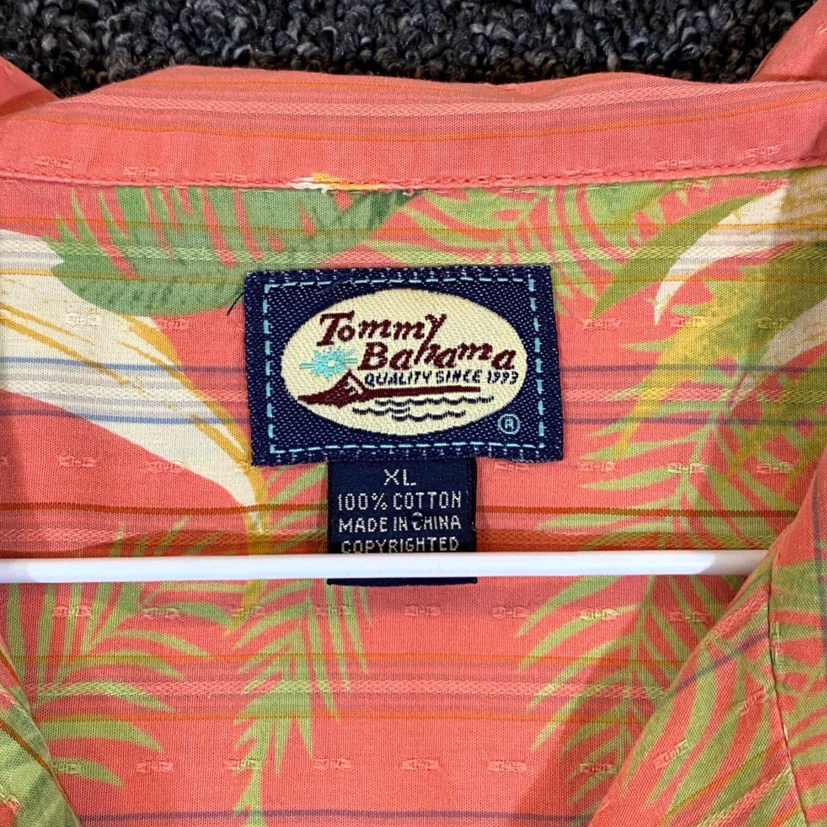 Tommy Bahama Tommy Bahama Shirt Mens XL Pink Floral Pineapple Button Up Cotton Outdoors S/S Size US XL / EU 56 / 4 - 2 Thumbnail