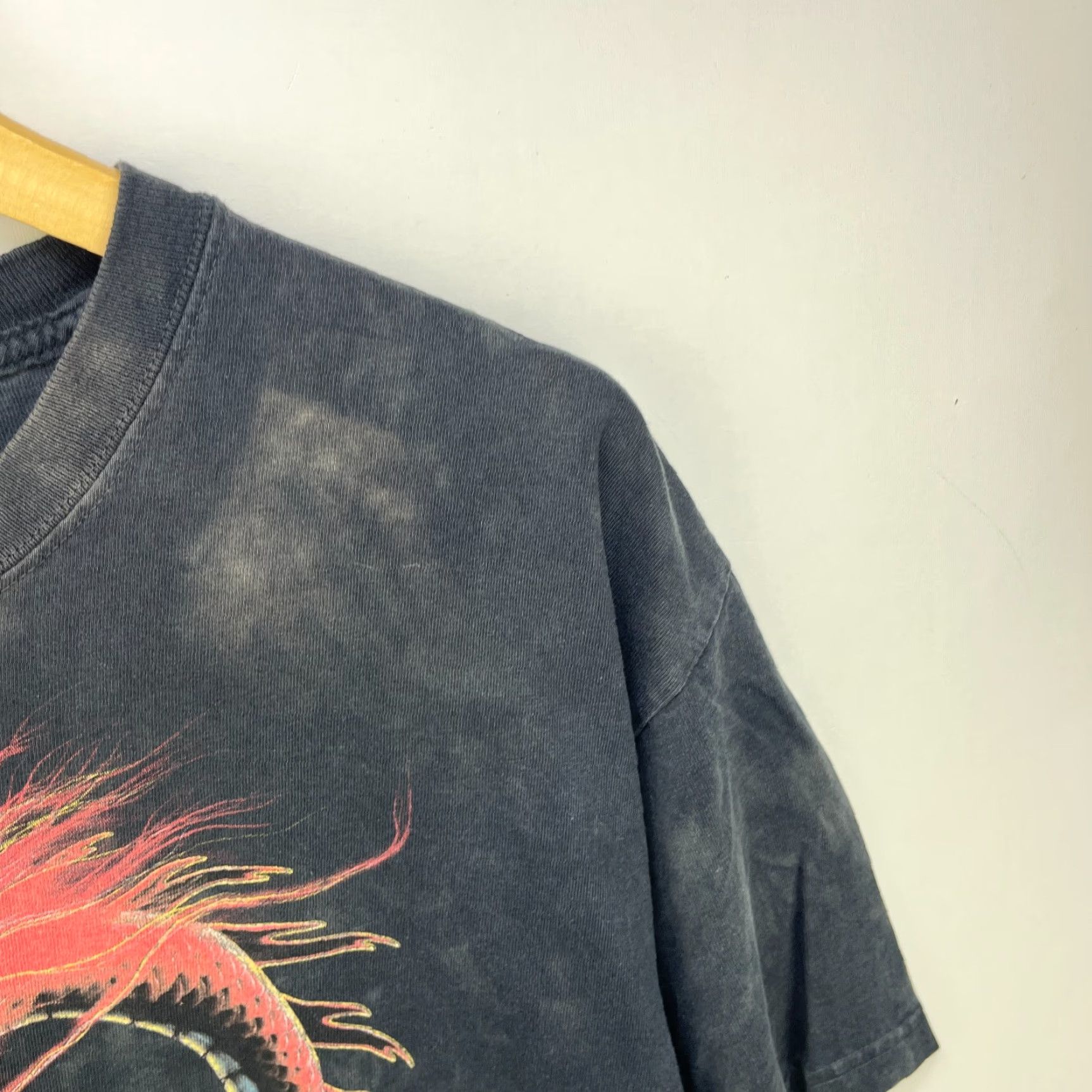 The Mountain VINTAGE The Mountain Dragon Flames Y2K Skater Mountain Graphic Shirt Large Size US L / EU 52-54 / 3 - 6 Thumbnail