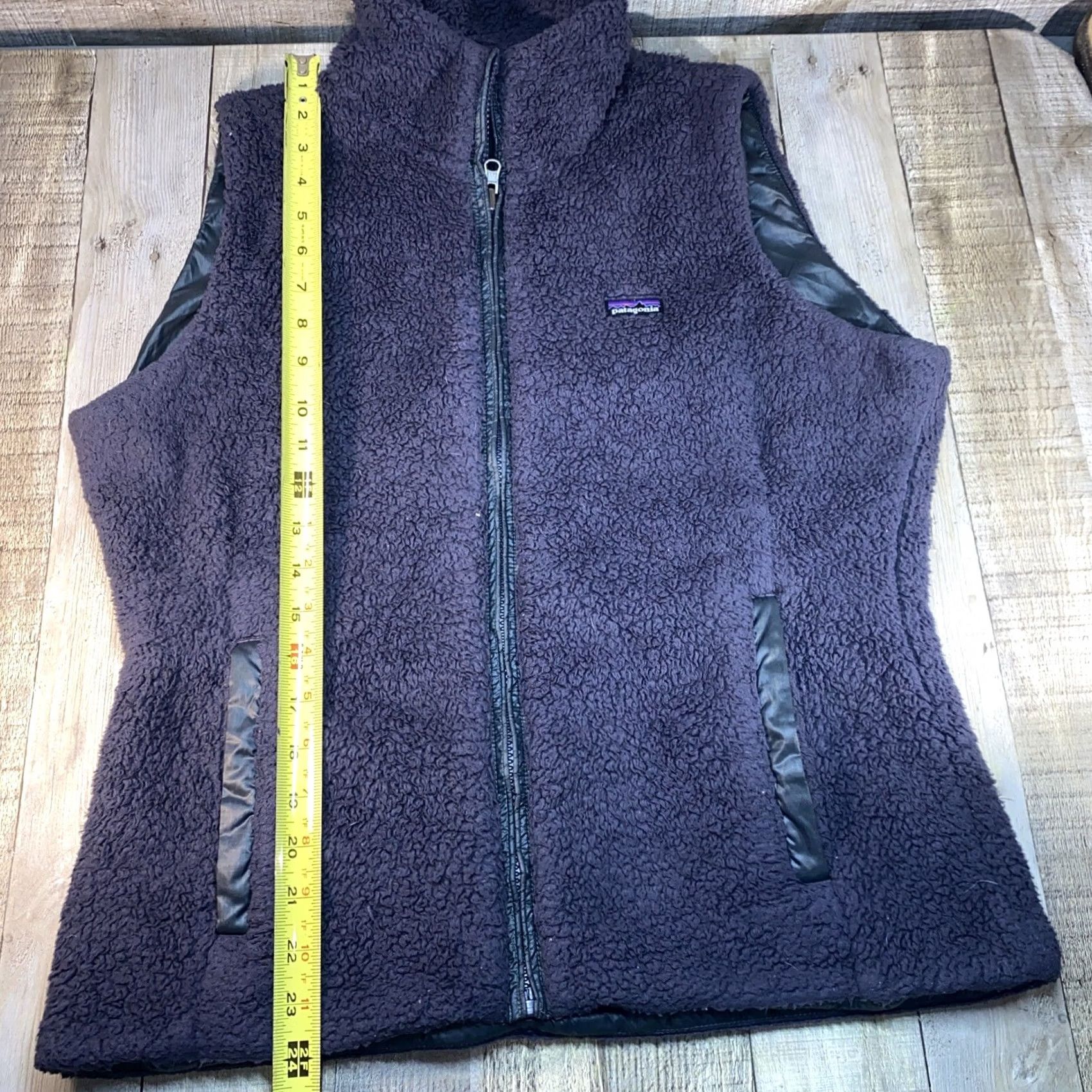 Patagonia Patagonia Los Lobos Reversible Fleece Vest Deep Pile Sz L Women Gray Reversible Vest Loss Lobos Fleece Vest Size L / US 10 / IT 46 - 5 Thumbnail