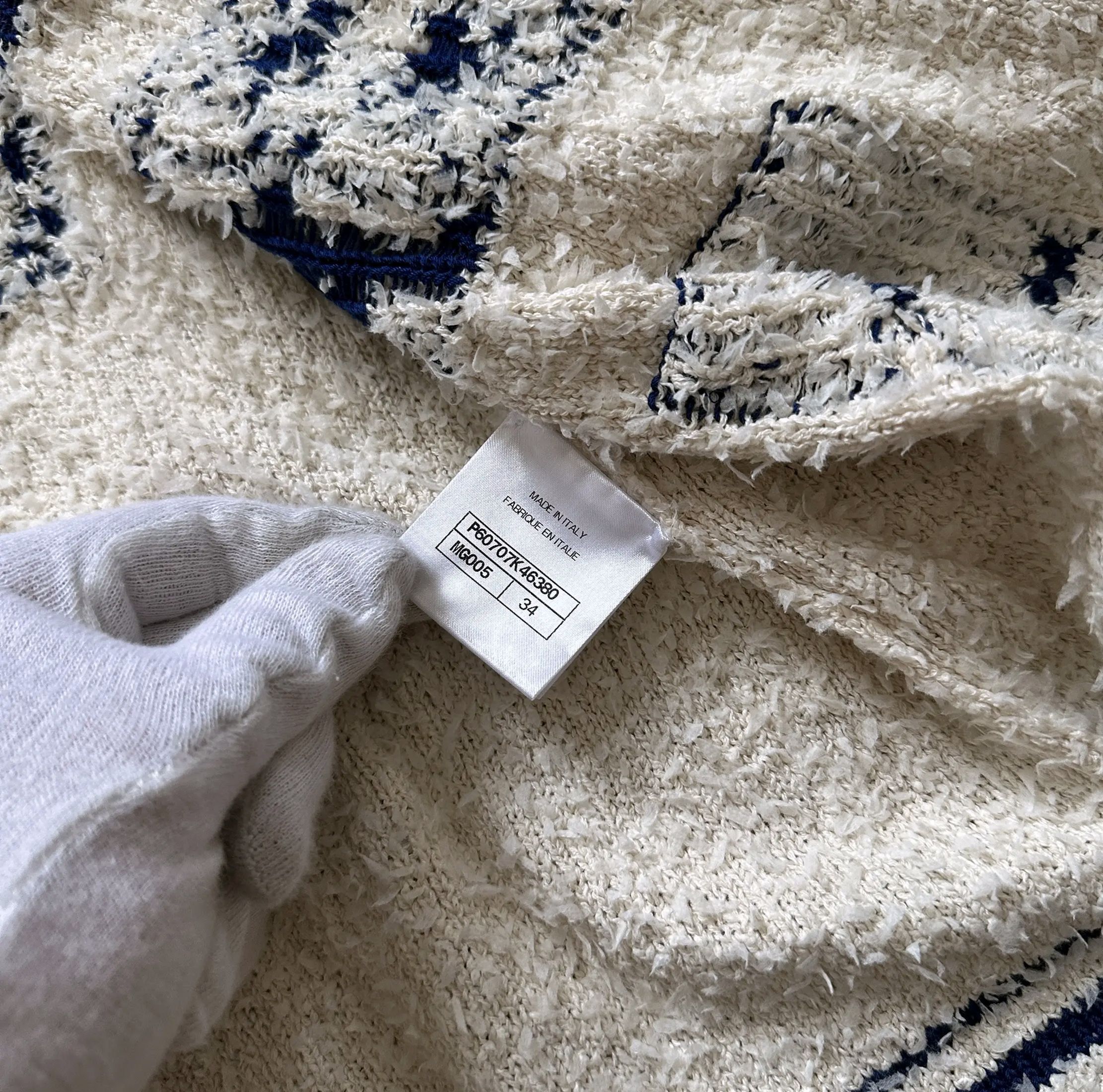 Chanel SS19 Boucle Varsity Oversized Cardigan Size XS / US 0-2 / IT 36-38 - 11 Thumbnail