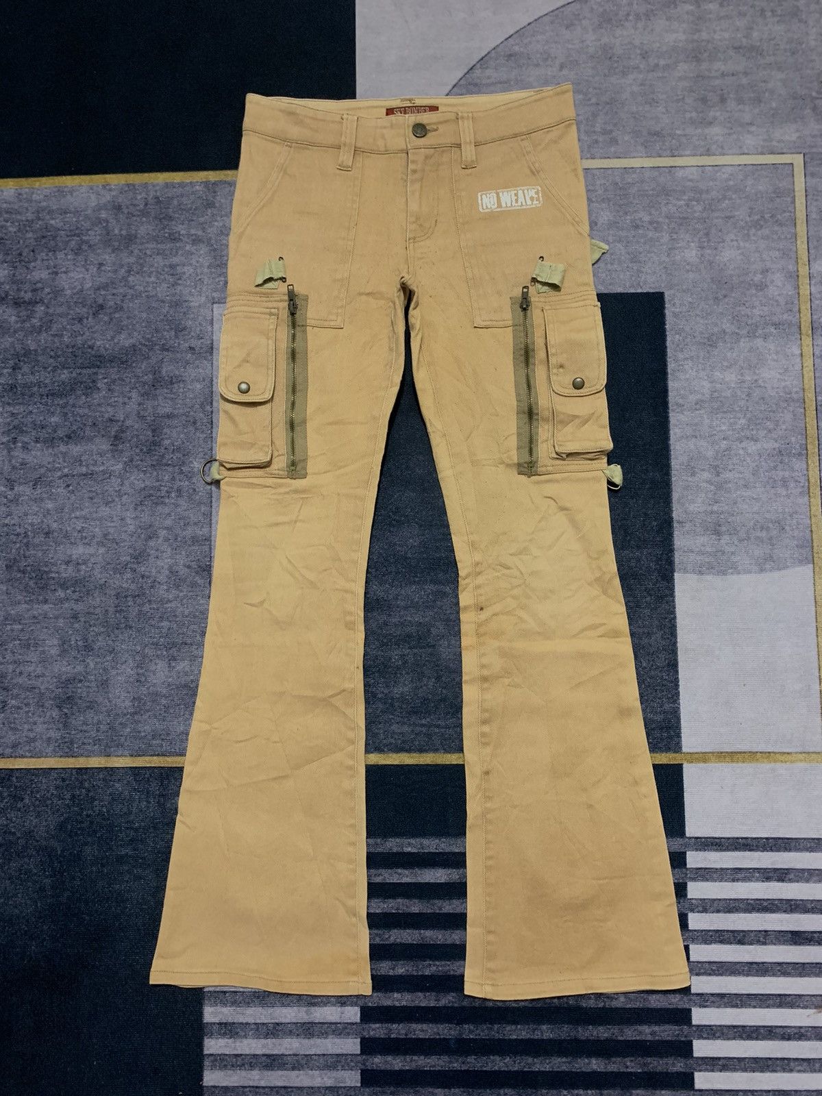Hysteric Glamour SKY BOMBER IFSIXWASNINE STYLE PANTS Size US 29 - 1 Thumbnail