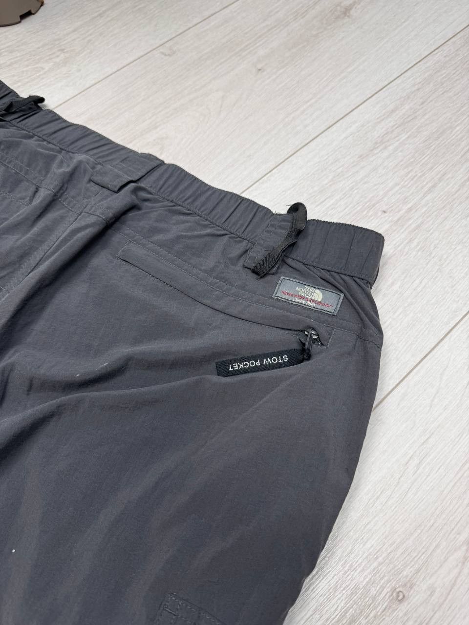 The North Face × Vintage The North Face Hiking Cargo Transformer 2 In 1 Y2K Pants Size US 36 / EU 52 - 14 Thumbnail
