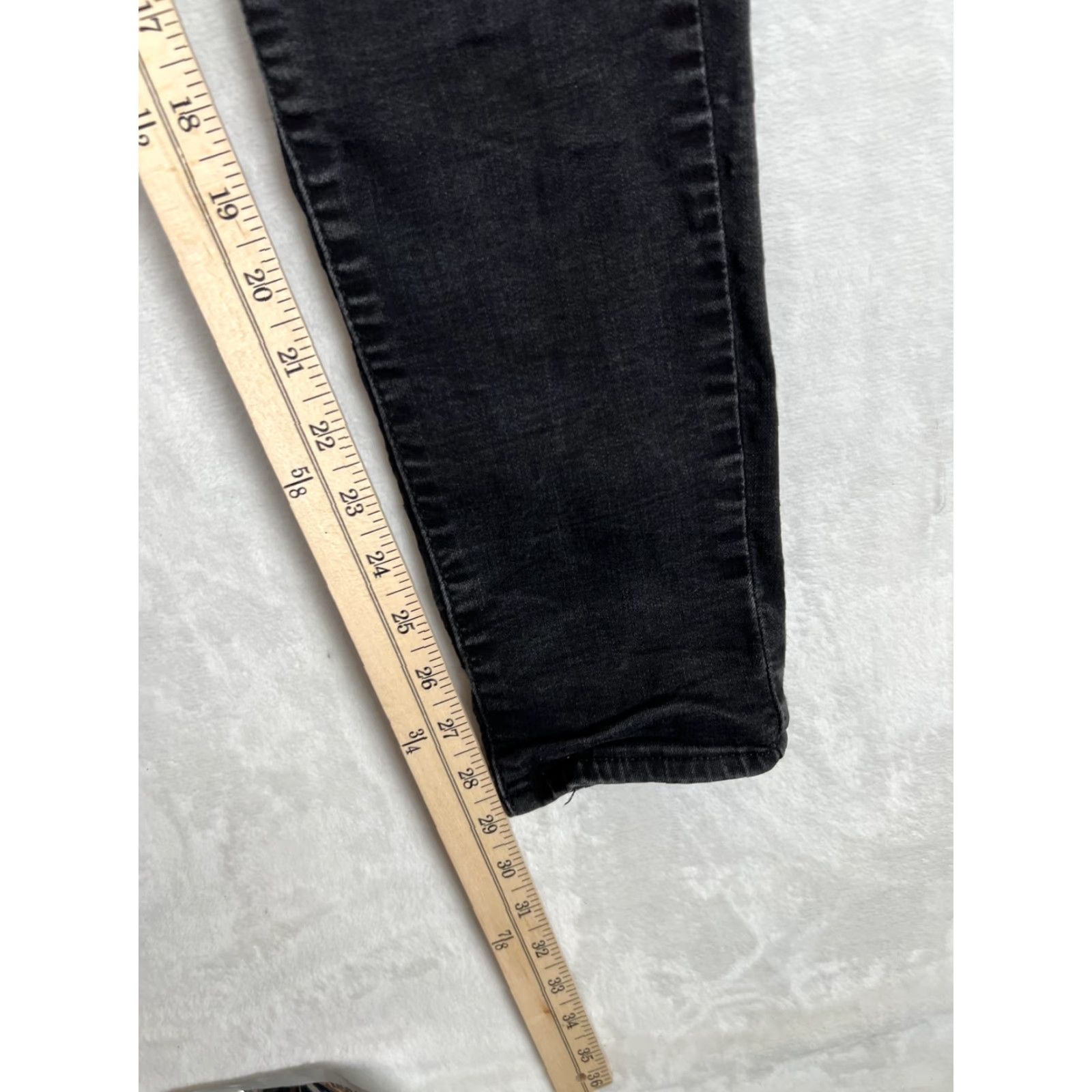 Levi's Levi's 721 High Rise Skinny Jeans Womens 31x30 Black Charcoal Wash Denim Size 24" / US 00 / IT 34 - 3 Thumbnail