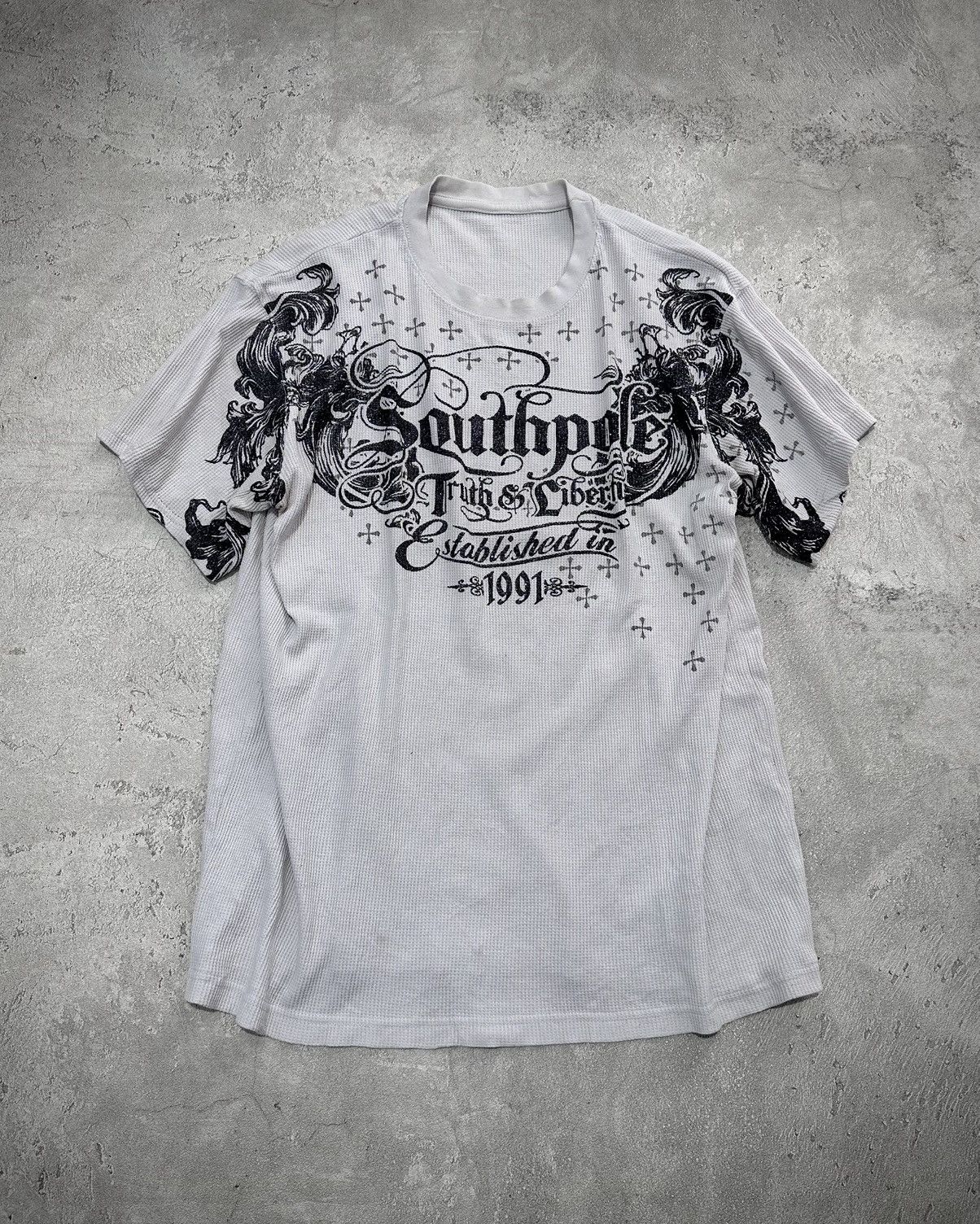 Vintage SouthPole Tribal Print T-shirt Lgb Style