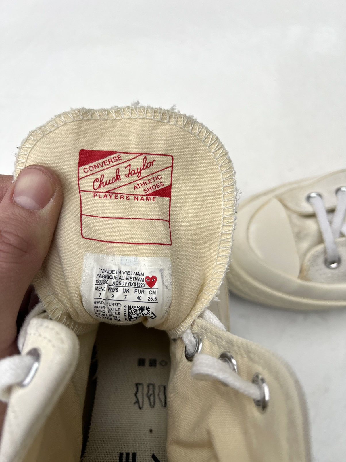 Comme des Garcons PLAY × Converse Converse Comme des Garcons Play shoes Size US 7 / EU 40 - 13 Thumbnail