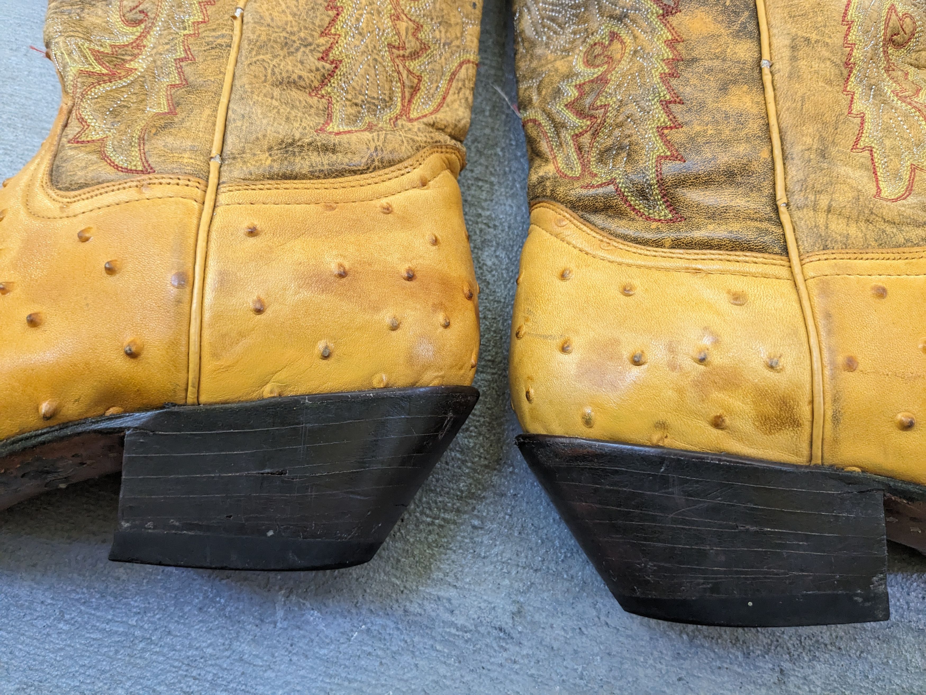 Vintage Ostrich Cowboy Boots Yellow 8.5 EE Wide Embossed Leather Size US 8.5 / EU 41-42 - 3 Thumbnail