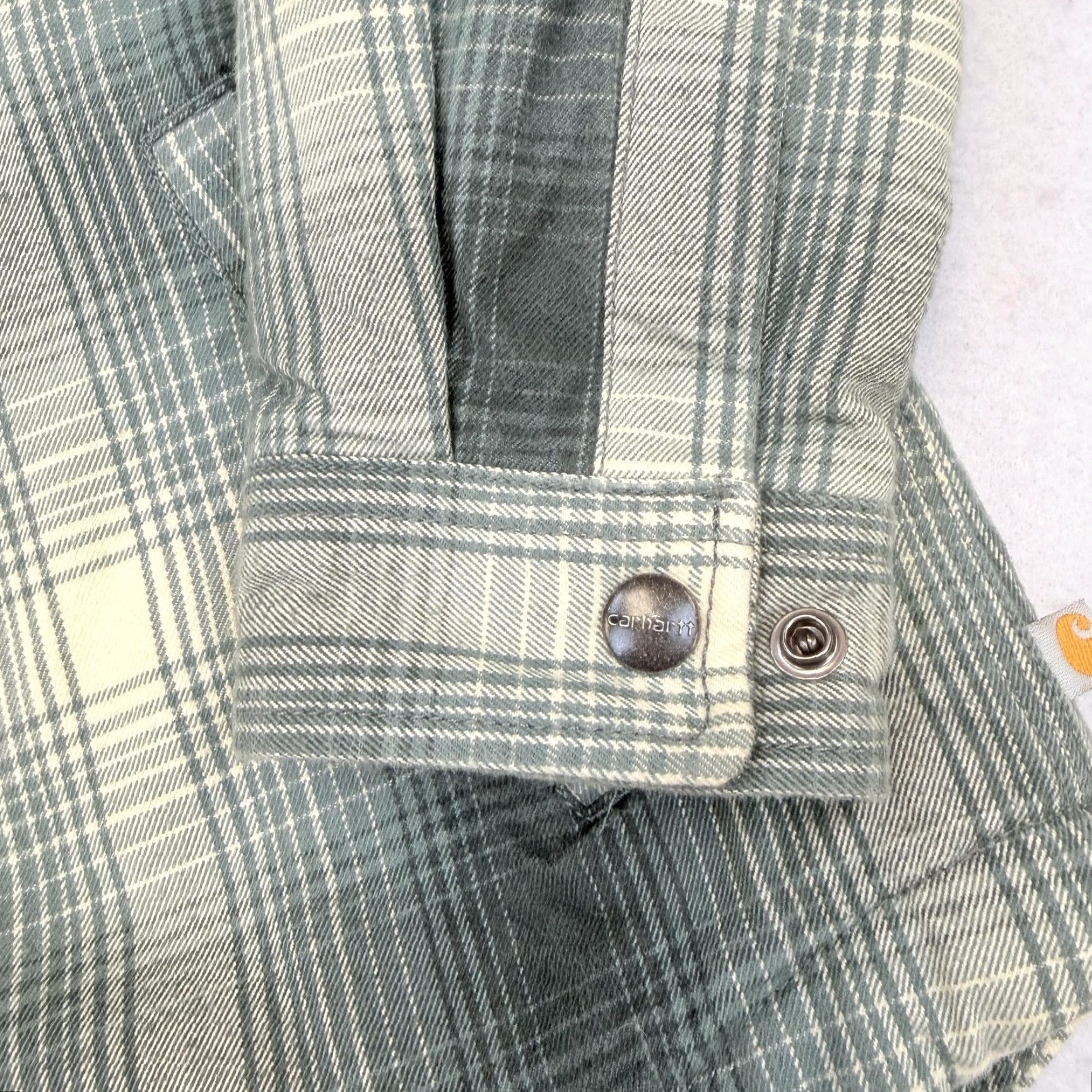 Carhartt VINTAGE Carhartt Jacket Womens Small Green Plaid Sherpa Lined Flannel Shacket Snap Front Size S / US 4 / IT 40 - 3 Thumbnail
