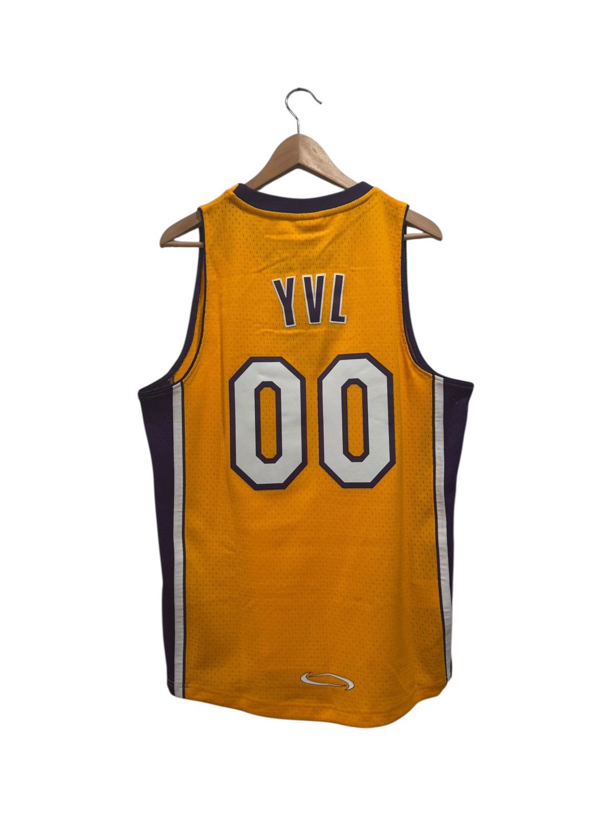 Playboi Carti Playboi Carti x Mitchell & Ness YVL Lakers Jersey Yellow Size US M / EU 48-50 / 2 - 6 Thumbnail