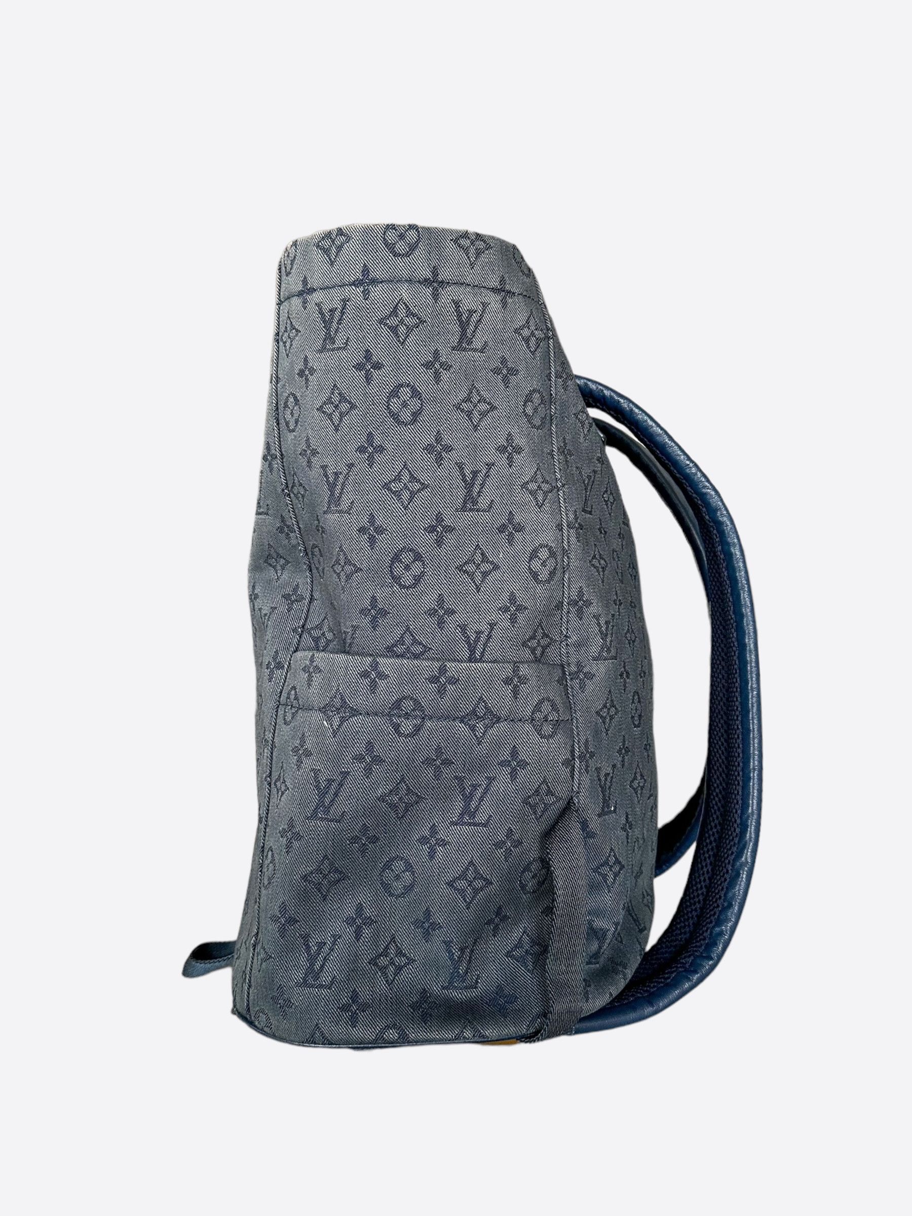 Louis Vuitton Louis Vuitton Blue Denim Monogram Chalk Backpack Size ONE SIZE - 4 Thumbnail