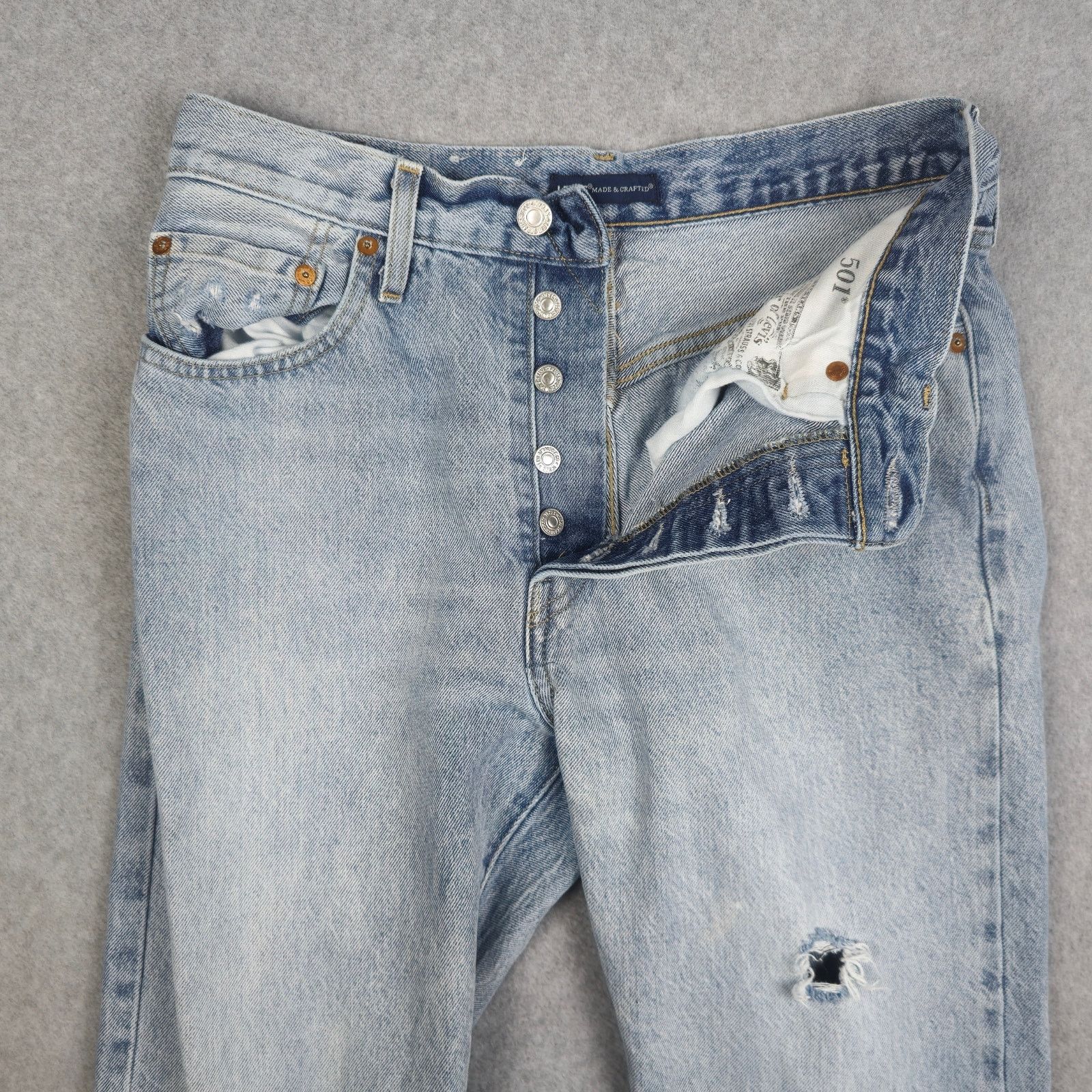 Levi's Levi's 501 Jeans 28x28 Button Fly Joe Cool Snoopy Patch Size US 28 / EU 44 - 6 Thumbnail