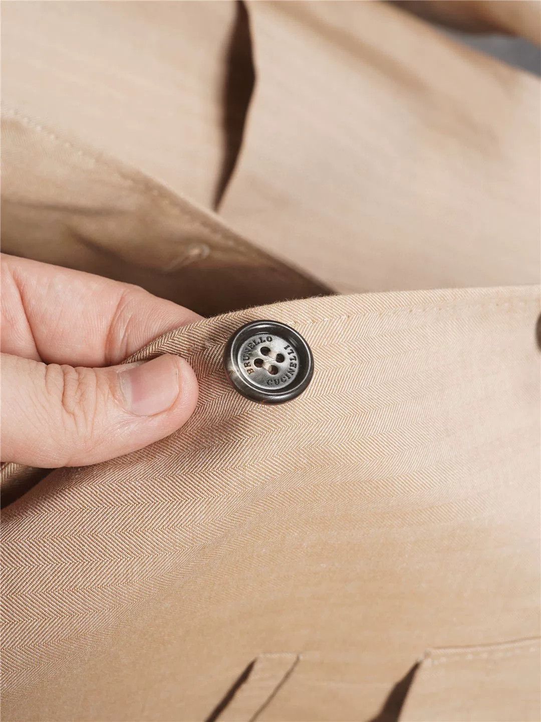 Brunello Cucinelli silk and cotton spring suit jacket and pants Size US M / EU 48-50 / 2 - 6 Thumbnail