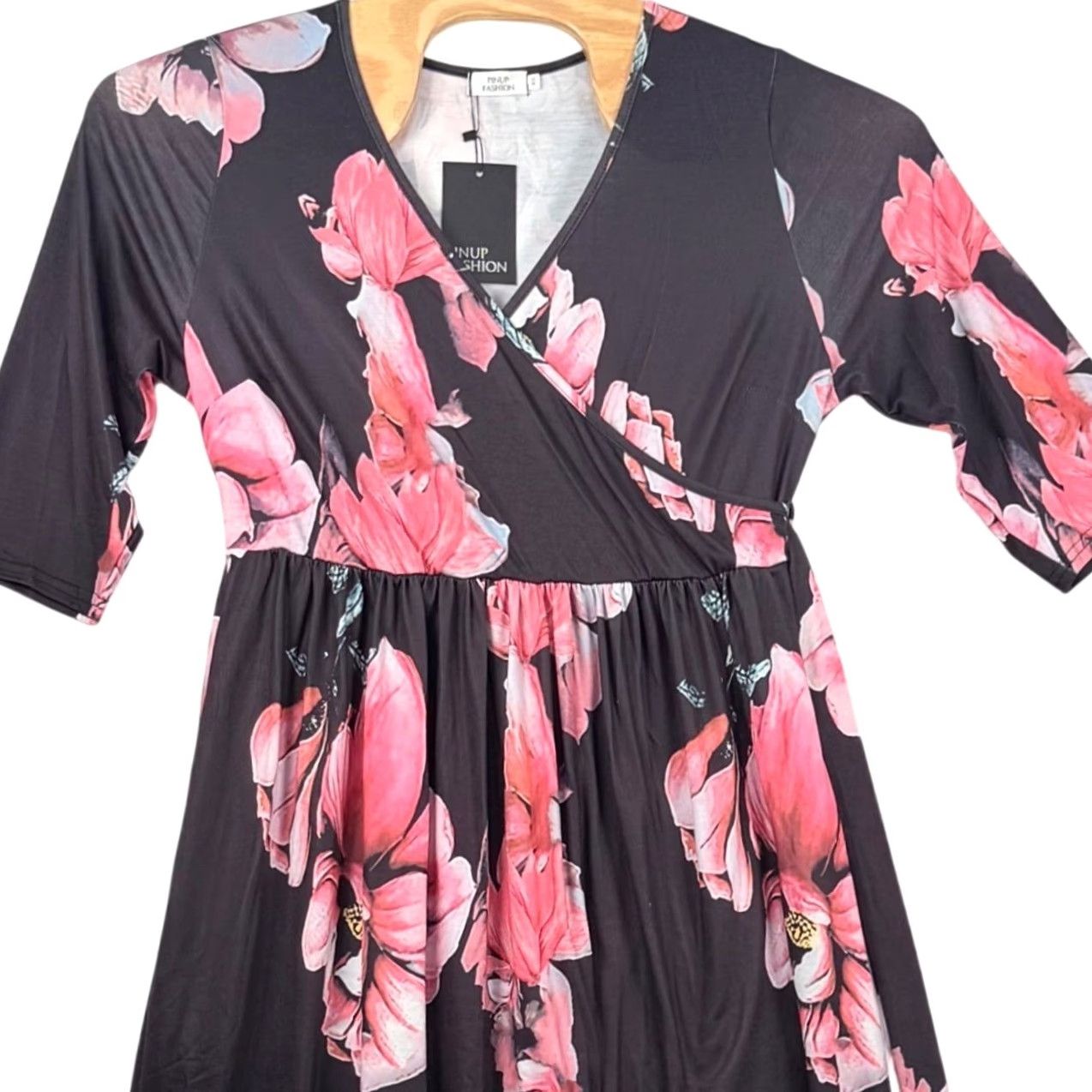 Vintage VINTAGE Pinup Fashion Maxi Dress Floral Wrap V-Neck 3/4 Sleeve NWT Black Pink 14W Womens Boho Church Party/Cocktail Wedding Guest Size XL / US 12-14 / IT 48-50 - 2 Thumbnail
