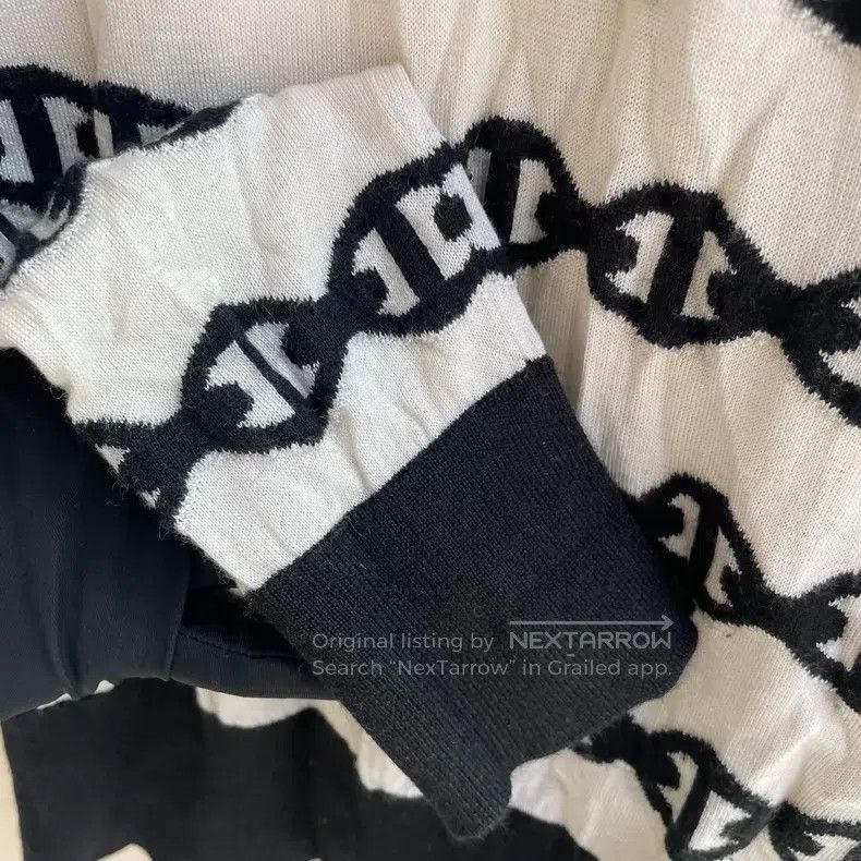 Hermes Hermes Horseshoe Pig Nose Cashmere and Silk Blend Top, Bla Size XS / US 0-2 / IT 36-38 - 3 Thumbnail