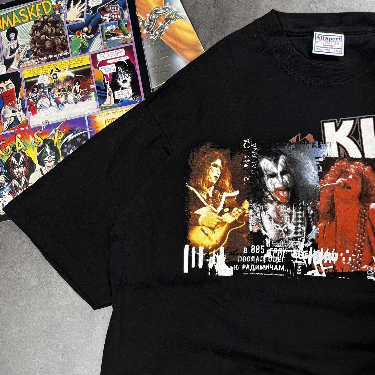 Band Tees Vintage 2000s Kiss big logo rock metal tee tshirt rare Size US L / EU 52-54 / 3 - 3 Thumbnail
