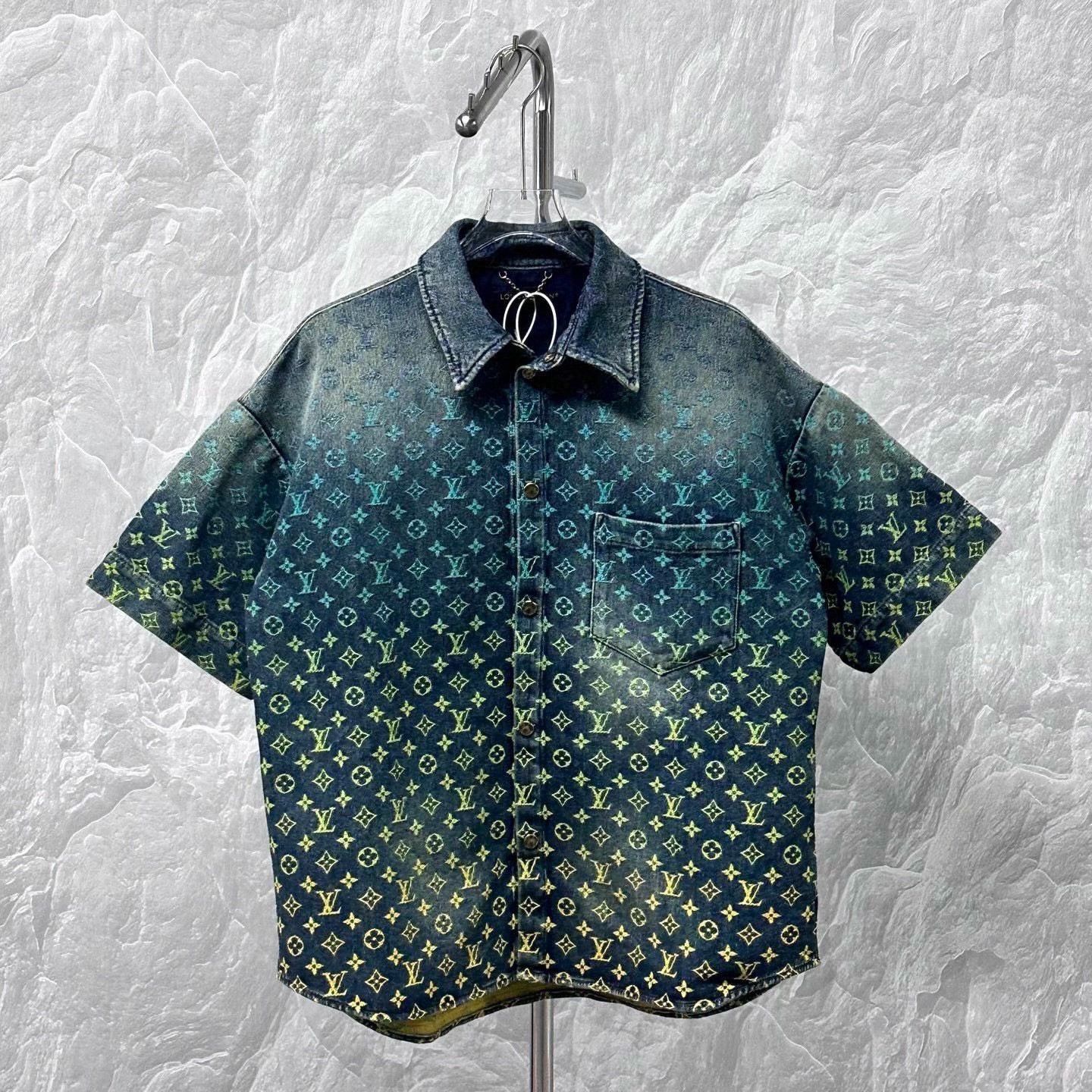 Louis Vuitton louis vuitton rainbow denim short sleeve shirt Size US L / EU 52-54 / 3 - 1 Thumbnail