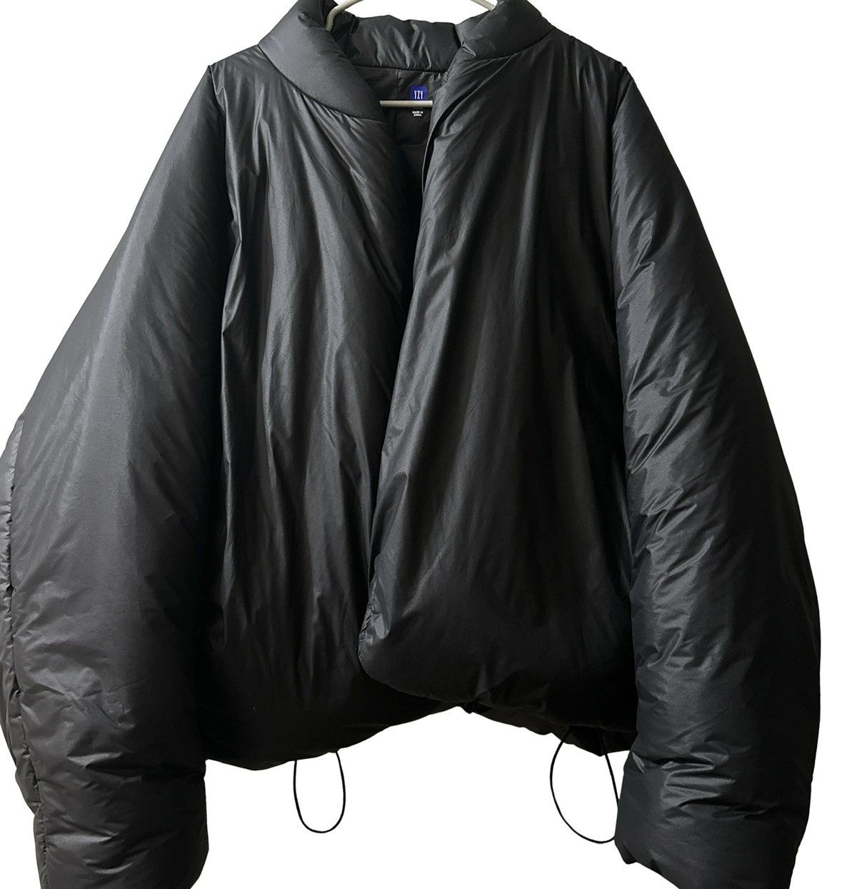 古着 Yeezy Gap Round Jacket 2 ブラック Yeezy Gap Round Jacket 2 Black Large | eBay